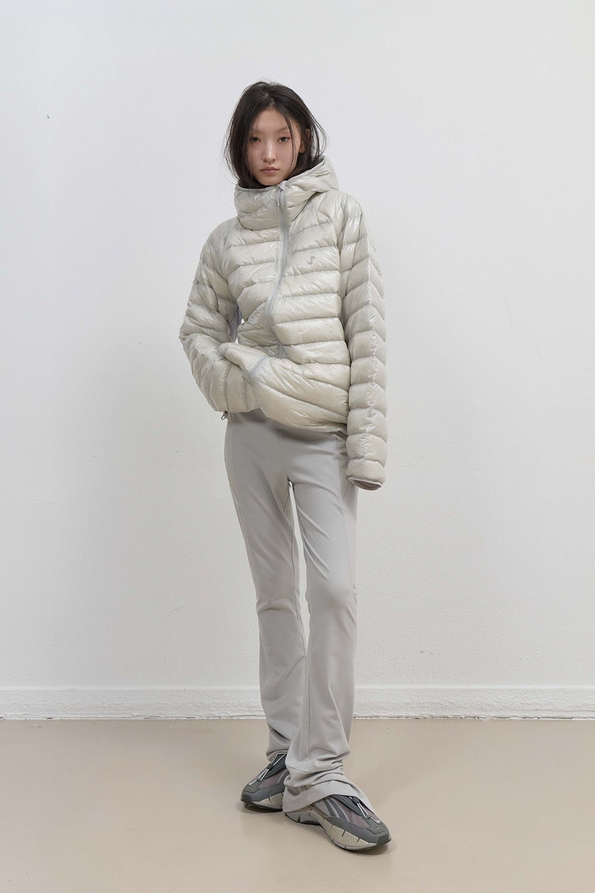 BUTTON SLIT BOOTCUT PANTS - MINT GREY