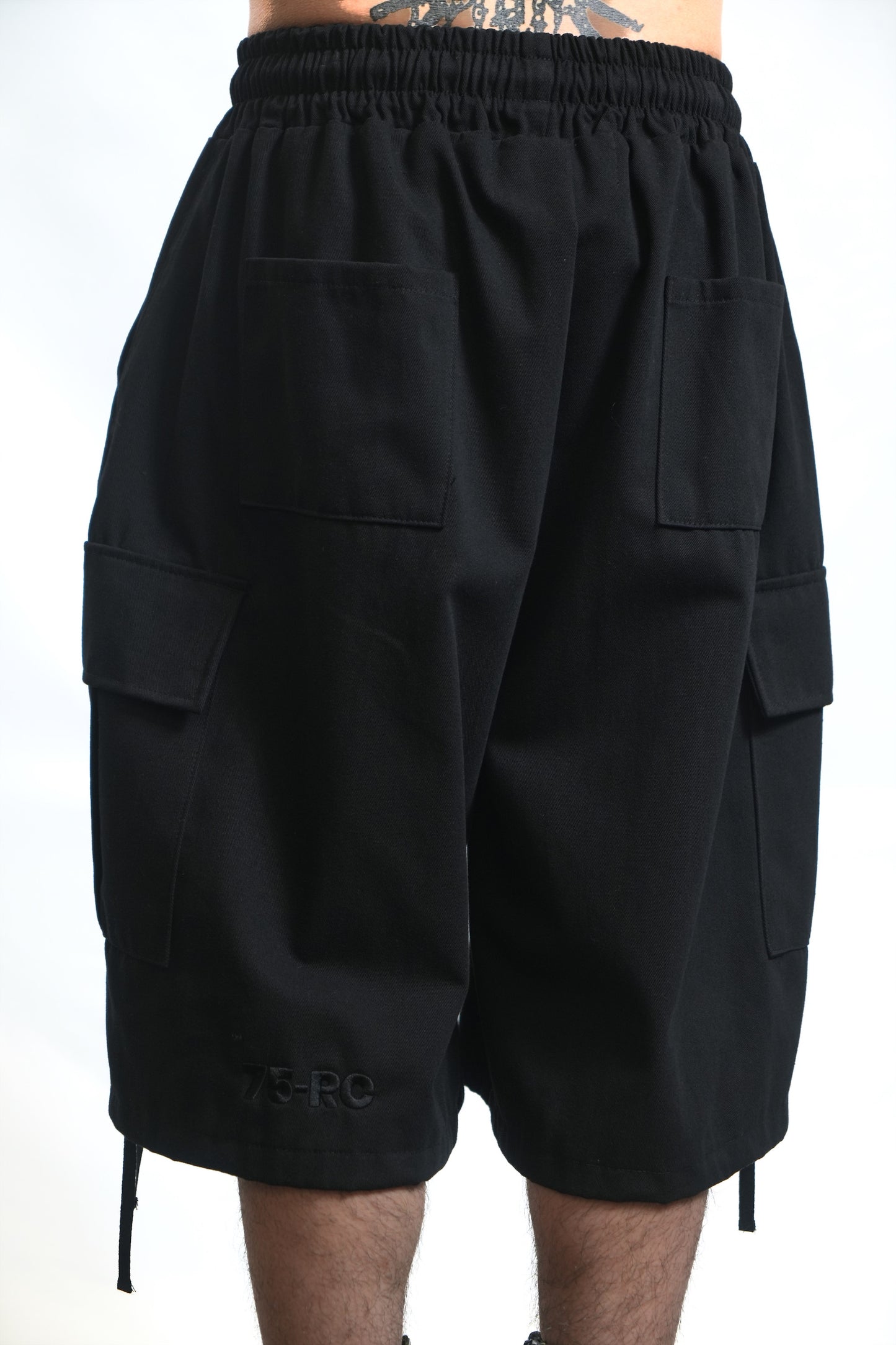 75-RC UTILITY COTTON SHORTS BLACK