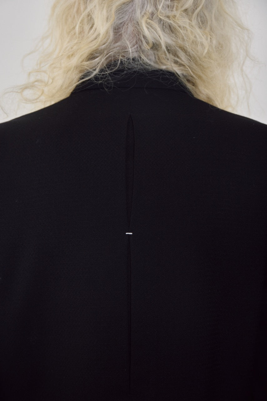 FLAT EDGE TAILORED JACKET