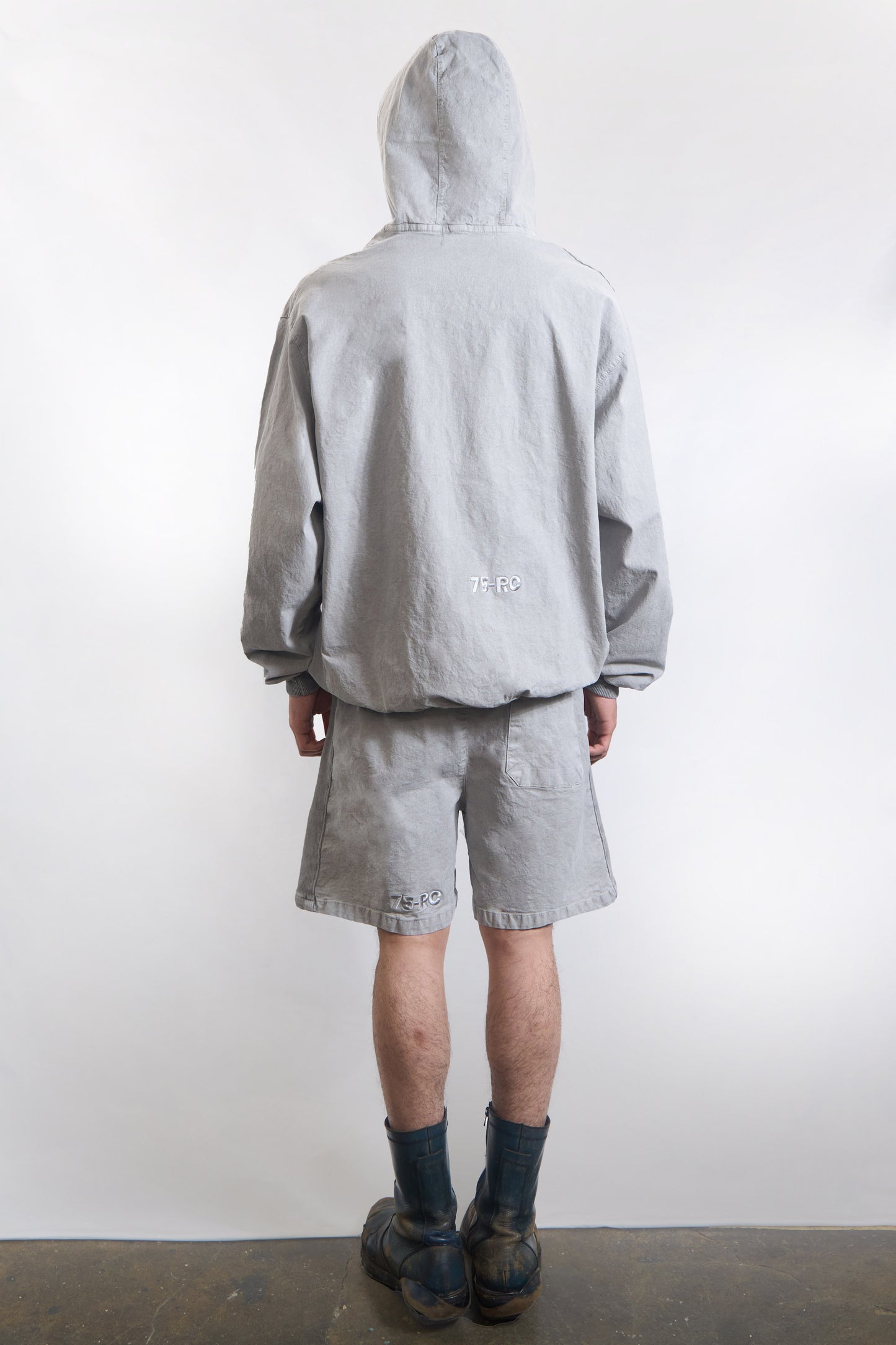 GARMENT DYED SHORTS WASHED STONE