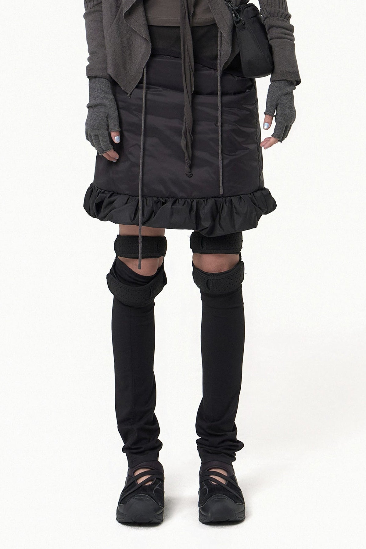 REVERSIBLE MIDI PADDED SKIRT BLACK