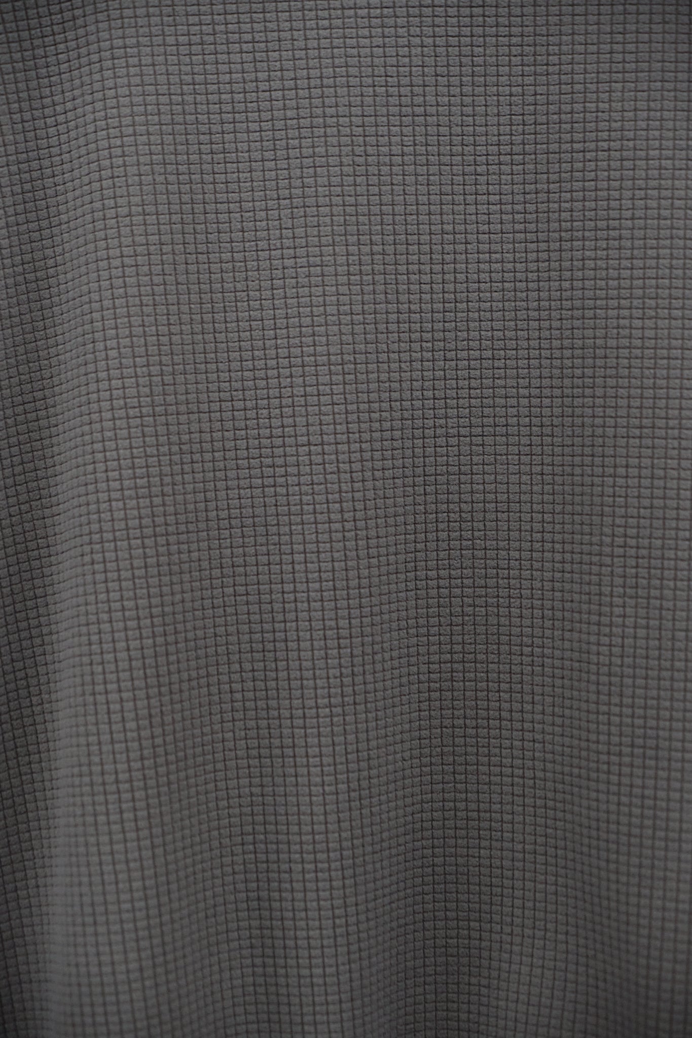GRID-TEXTURED HOODED SWEATSHIRT - GREY