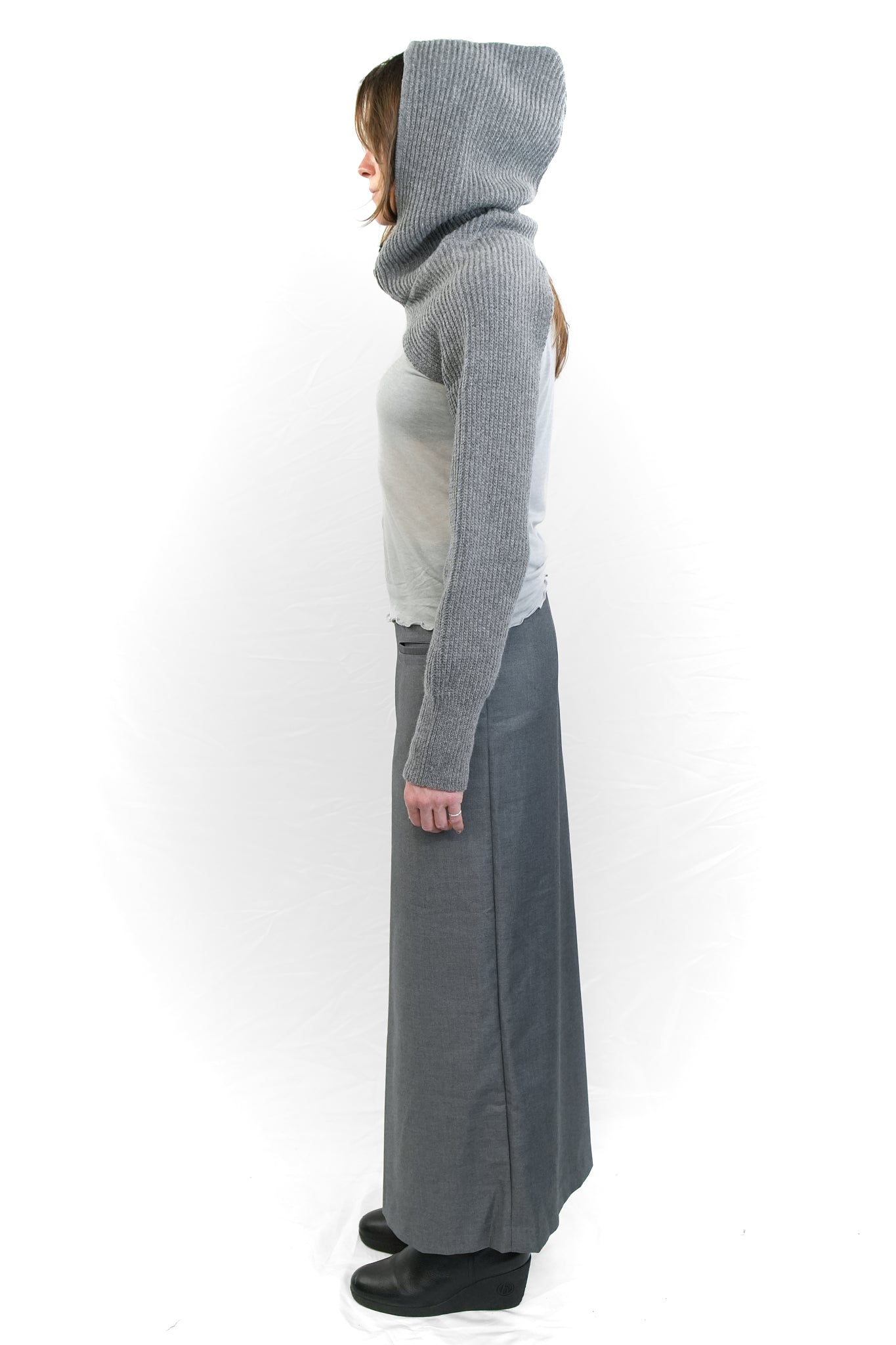 GREY HOODED WOOL SHRUG