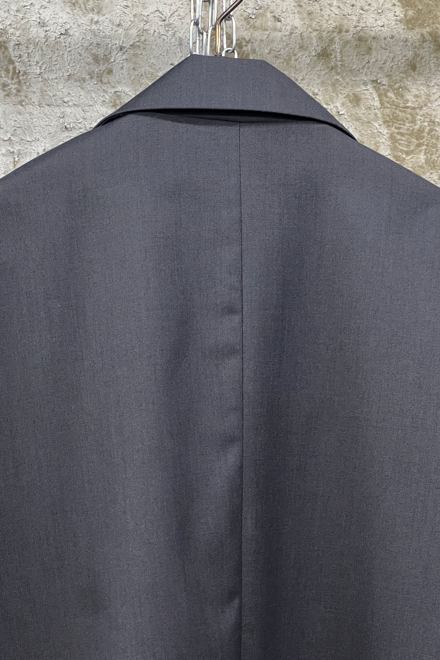 TEXTURED PANEL BLAZER — CHARCOAL GREY