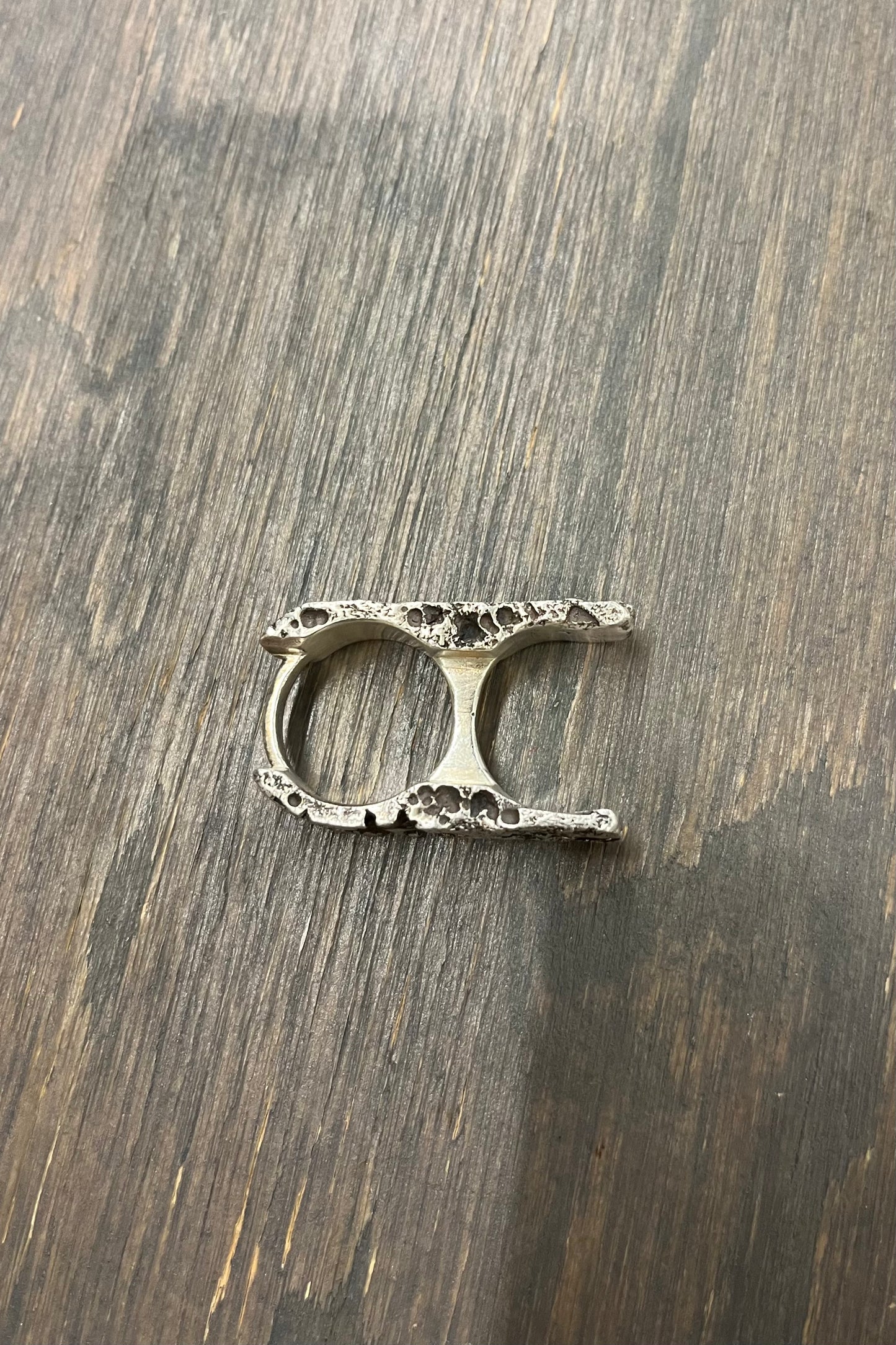 DOUBLE FINGER RING