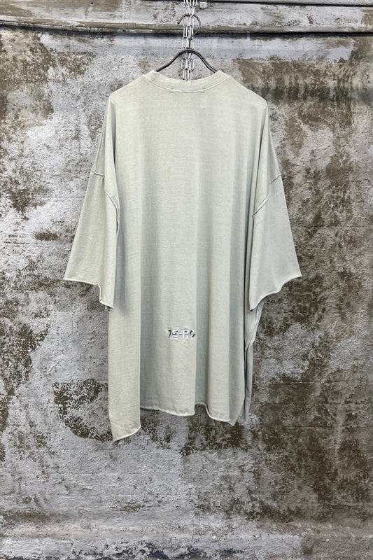SEAM DETAIL TEE GREY GREEN