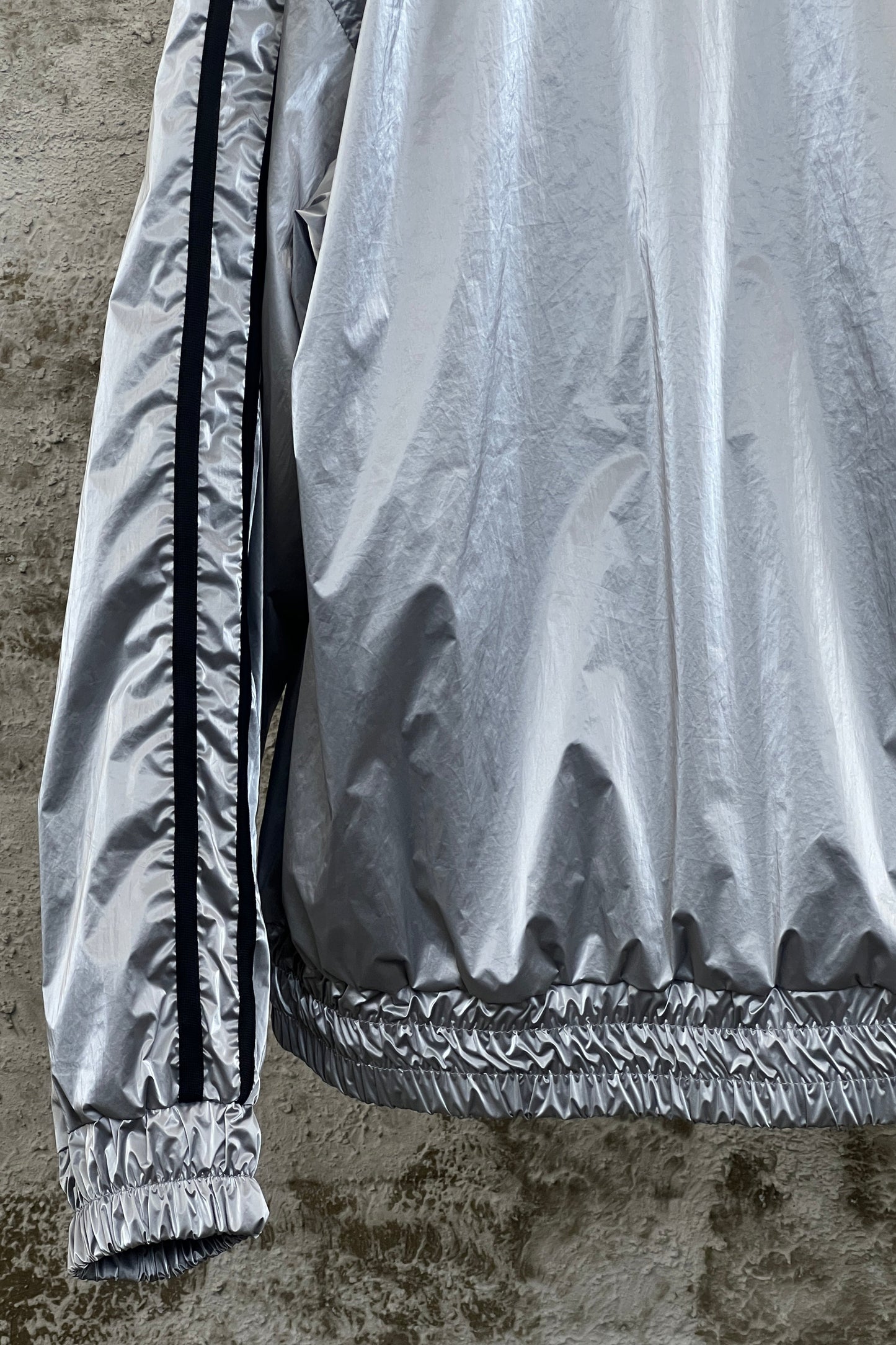 GLOSS TRACK JACKET SILVER