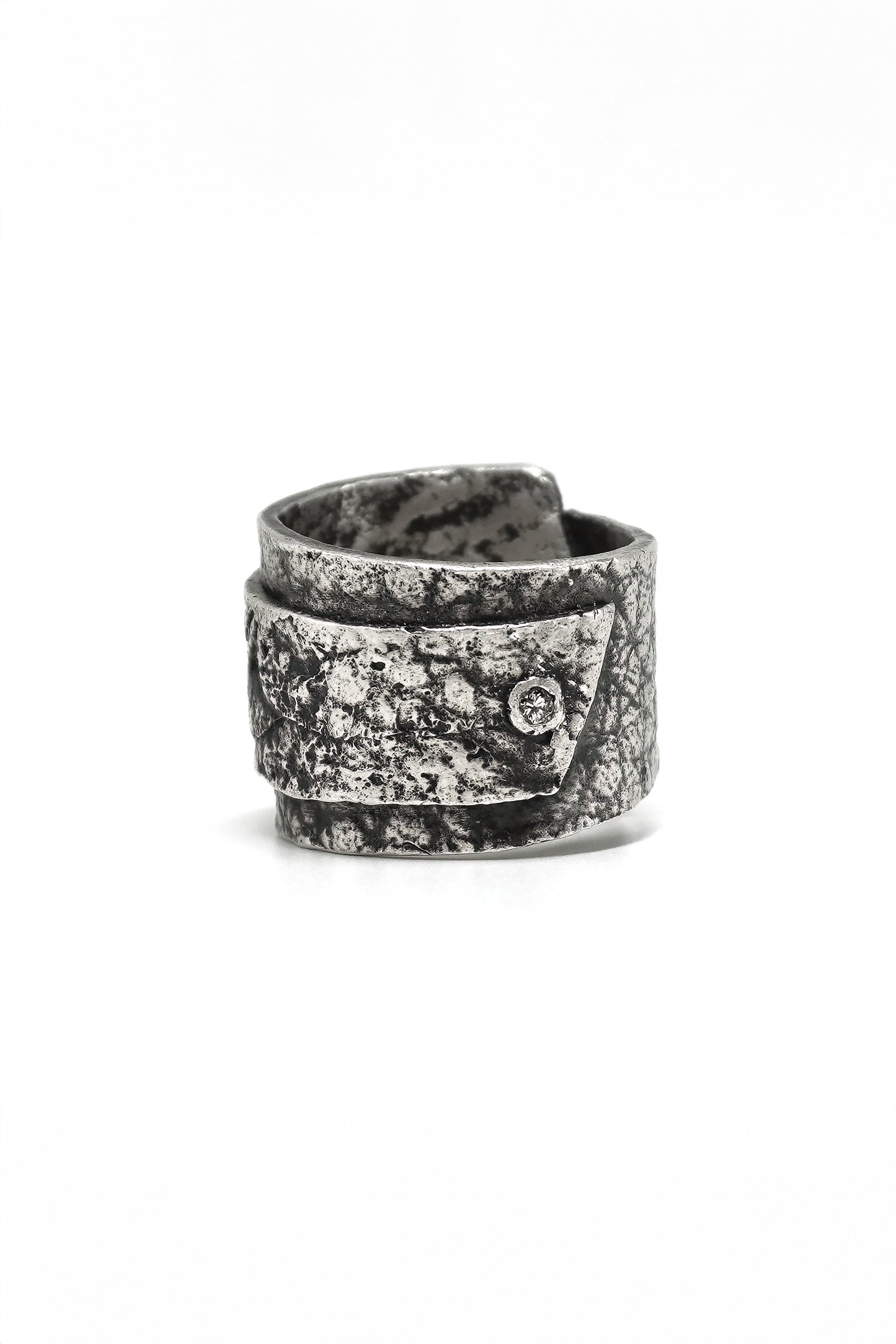 LEATHER WRAP STUD RING + DIAMOND SET