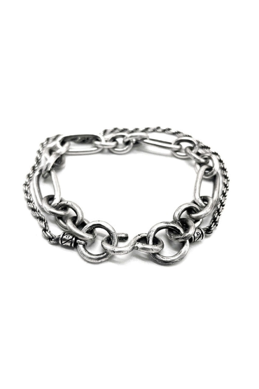 TWO LAYERD CHAIN BRACELET