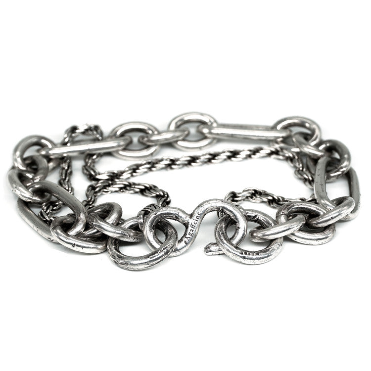 TWO LAYERD CHAIN BRACELET