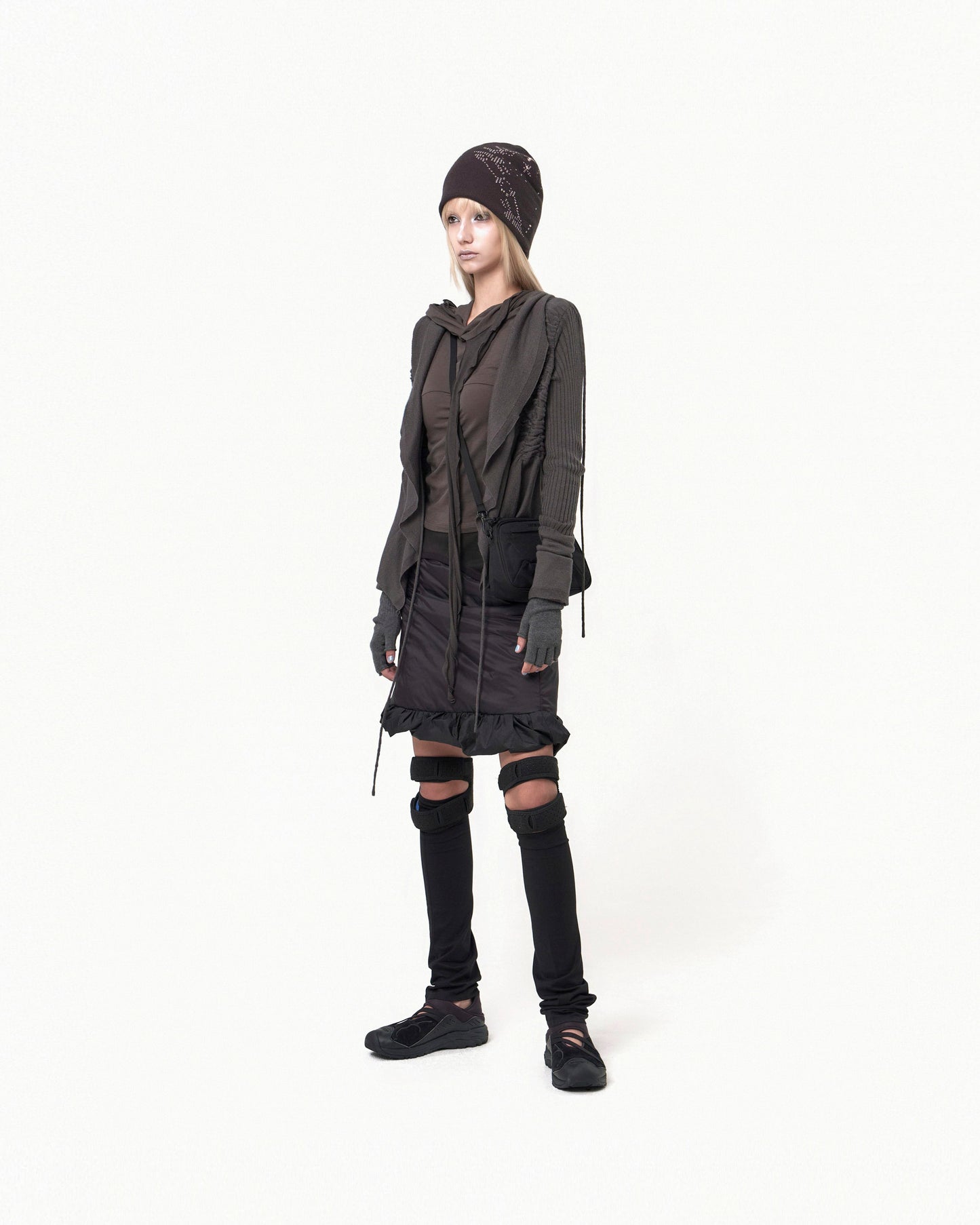 REVERSIBLE MIDI PADDED SKIRT BLACK