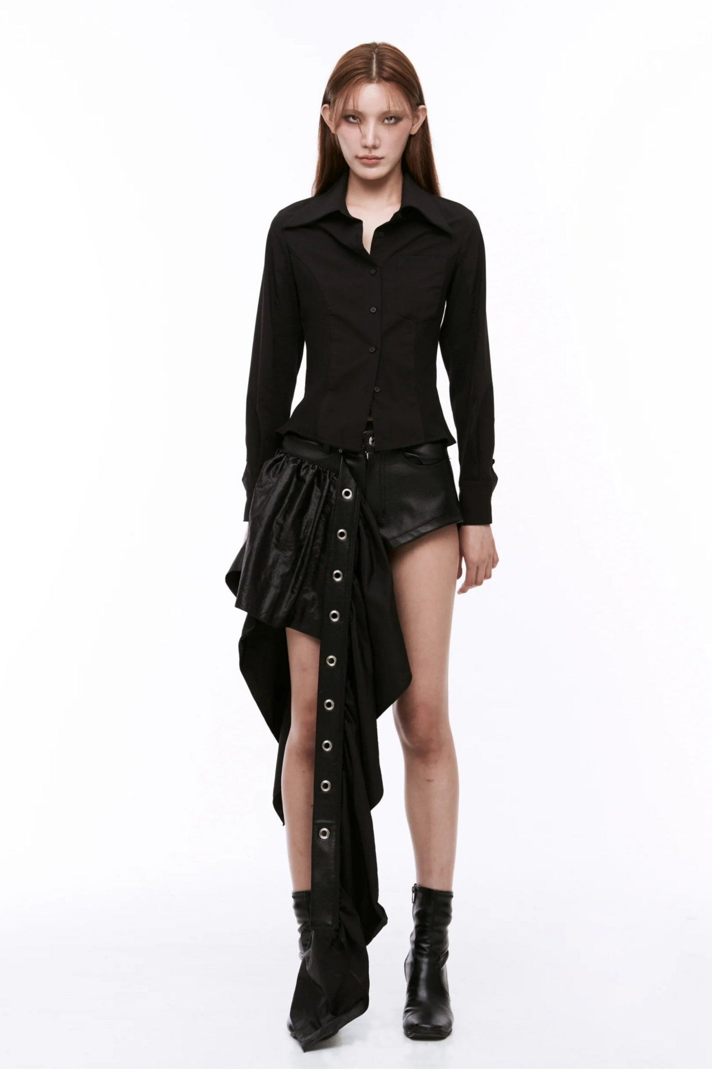 ARTSDEBASE ARTIFICIAL LEATHER DRAPING SHORT PANTS BLACK