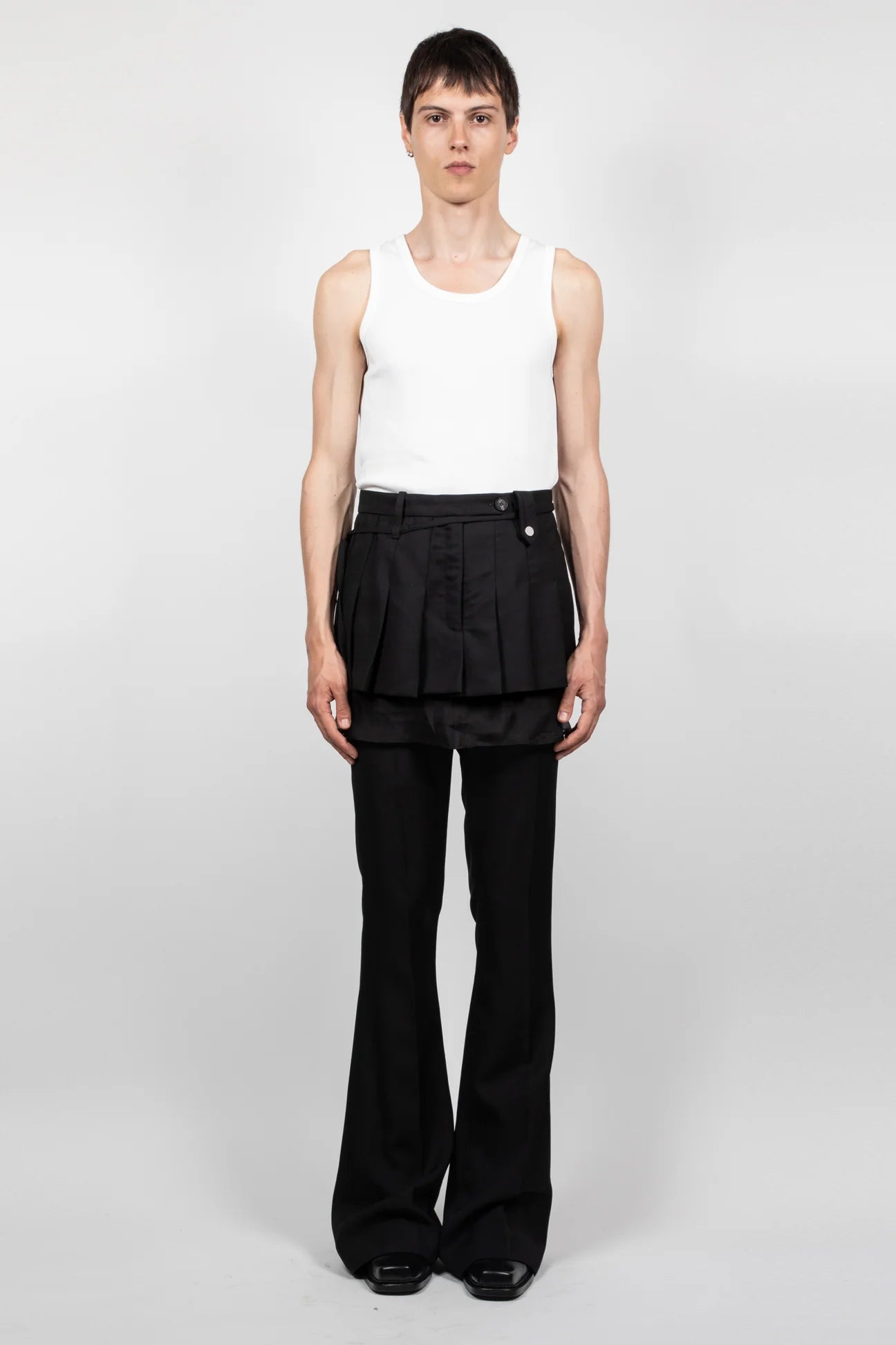 PLEATED SKIRT BLACK