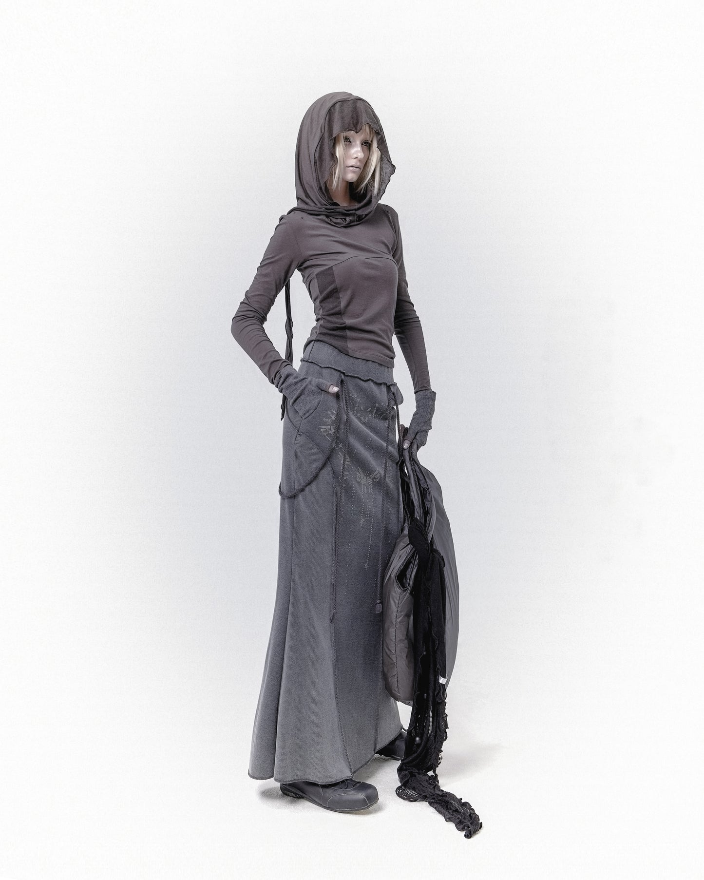 MUFFLER HOODIE LONG SLEEVE CHARCOAL