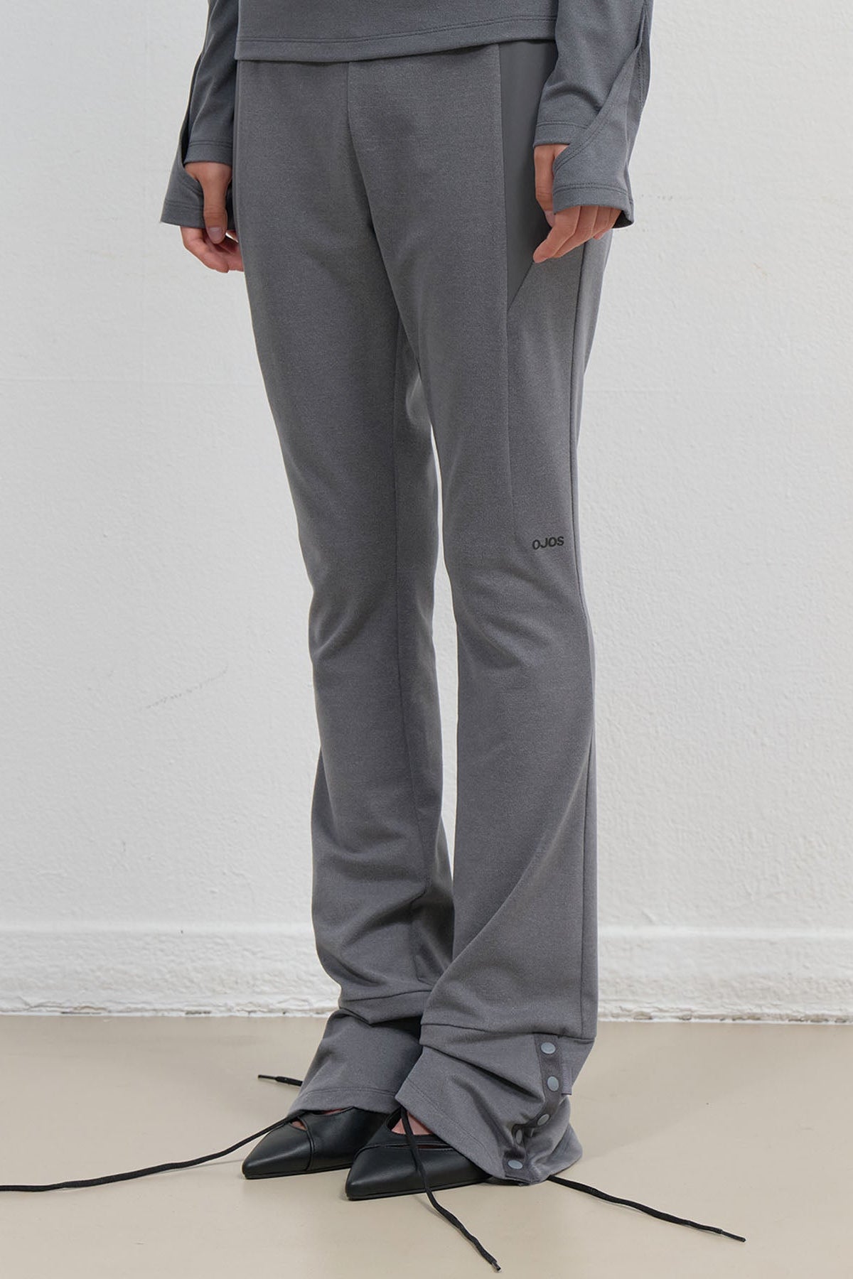 BUTTON SLIT BOOTCUT PANTS - CHARCOAL