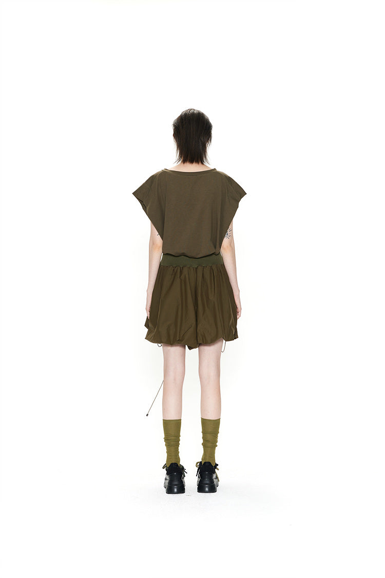 RECYCLED FABRIC A BOAT V-NECK SLEEVELESS TOP KHAKI