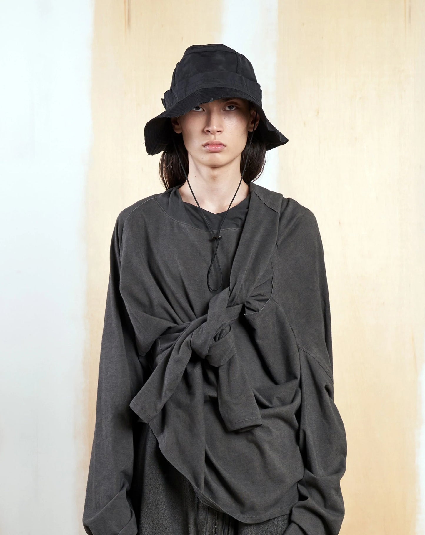MESH INSIDE OUT CUTTING BUCKET HAT
