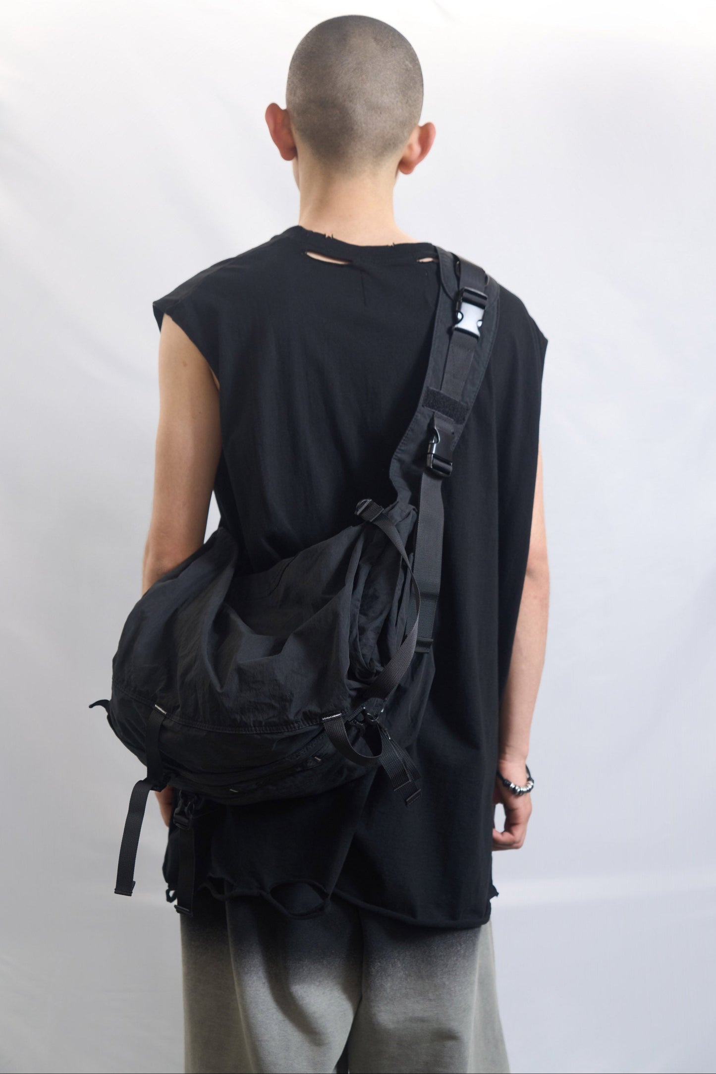 URBAN FUNCTIONAL MESSENGER BAG