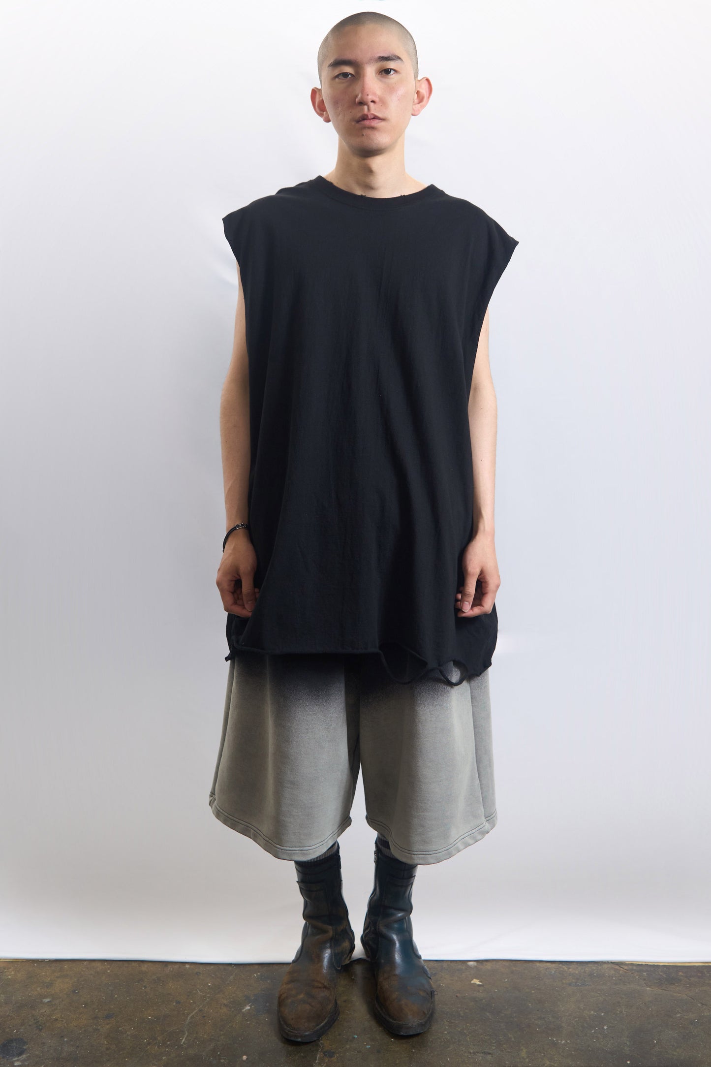RAW EDGE OVERSIZED TANK
