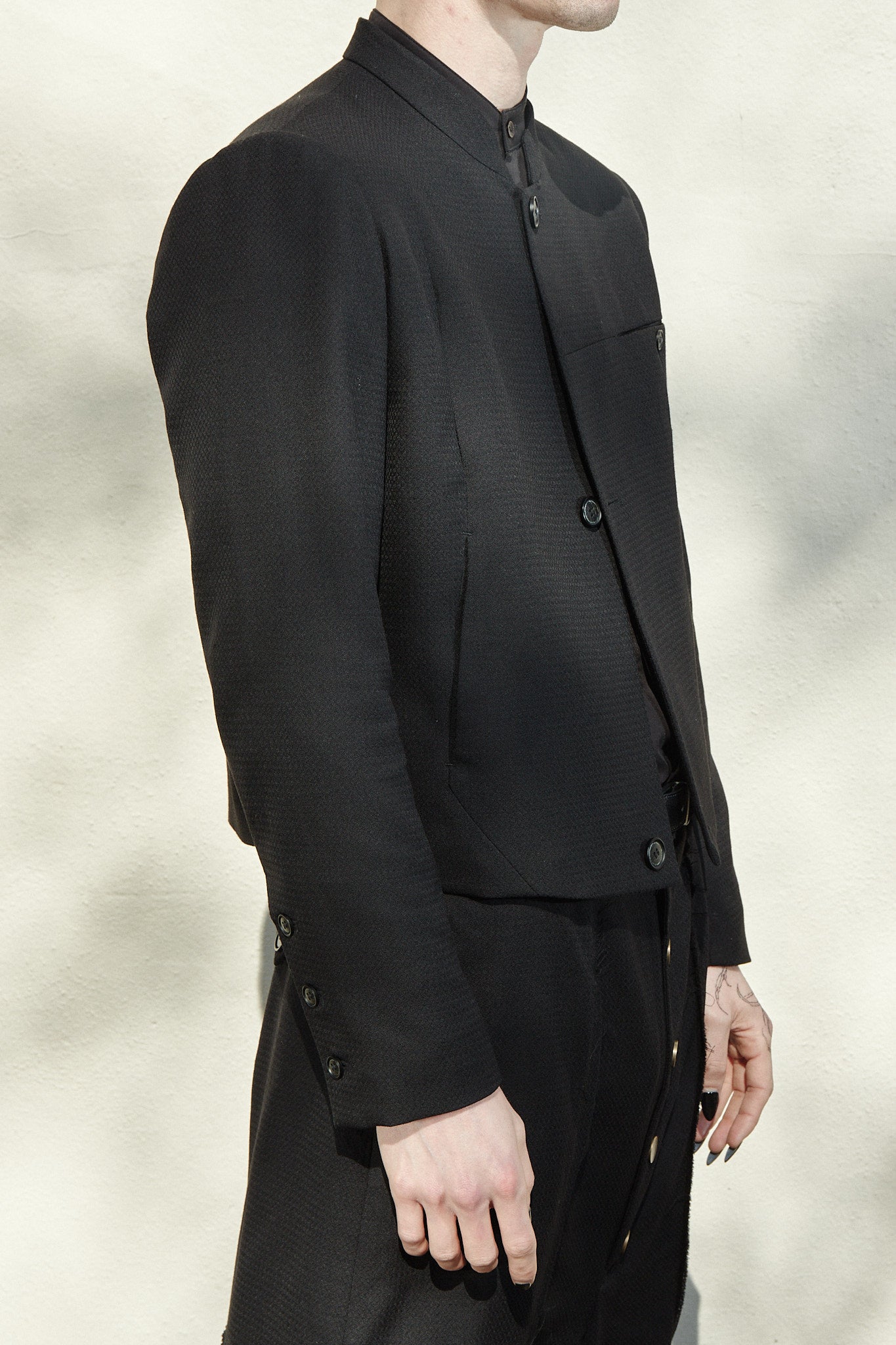 FLAT EDGE TAILORED JACKET