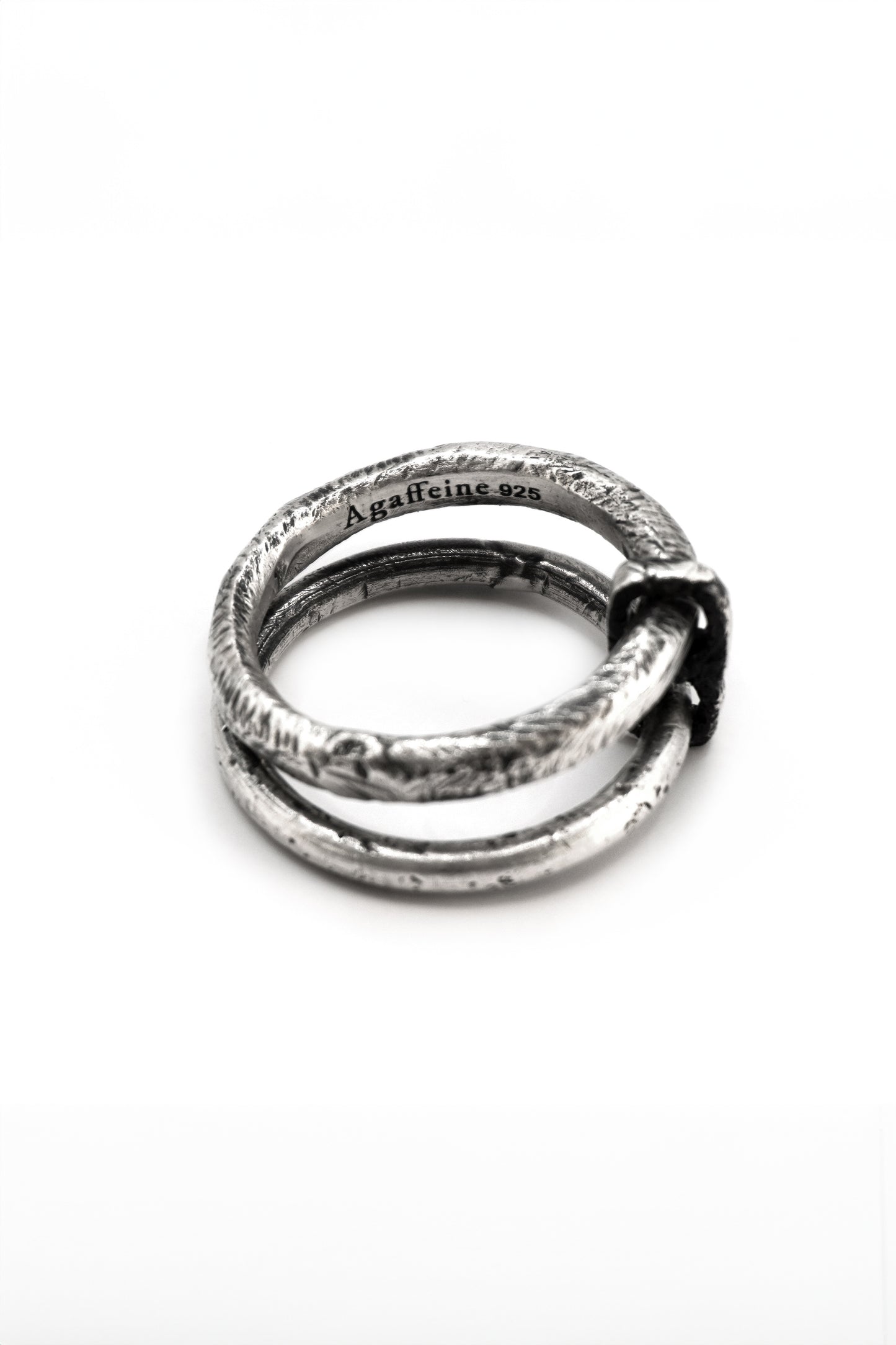 CONNECTED RING