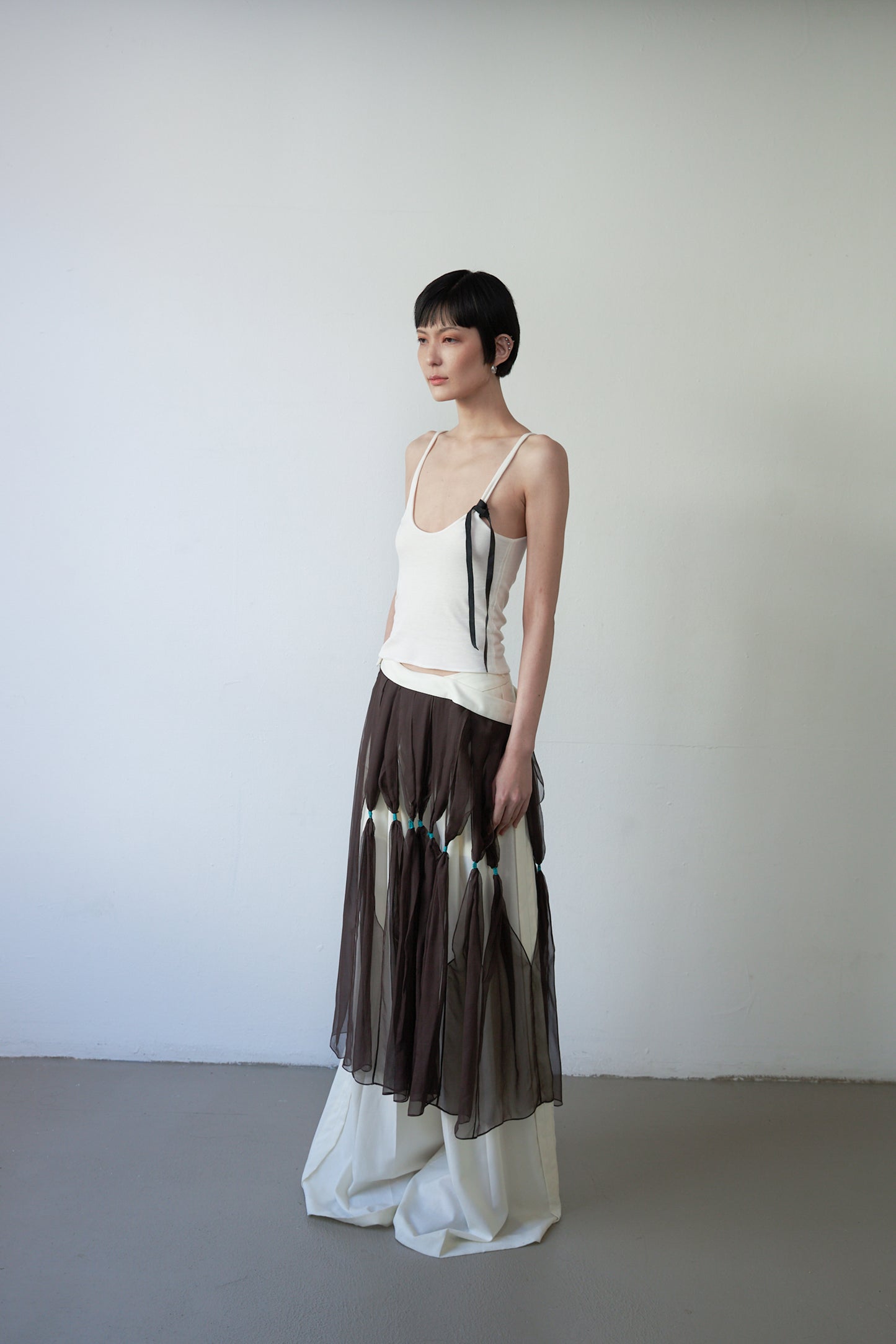 The Curtain trousers