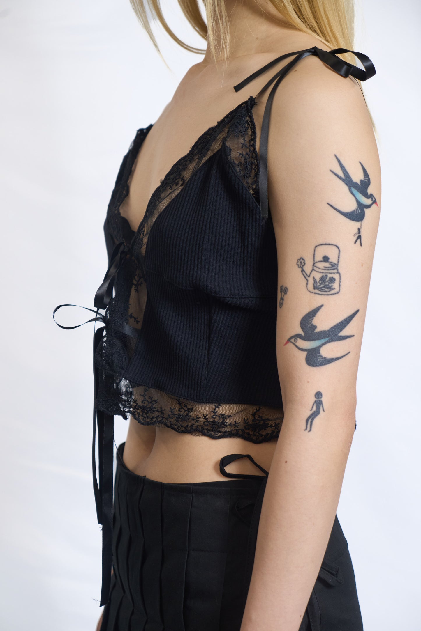 LACE TIE TOP