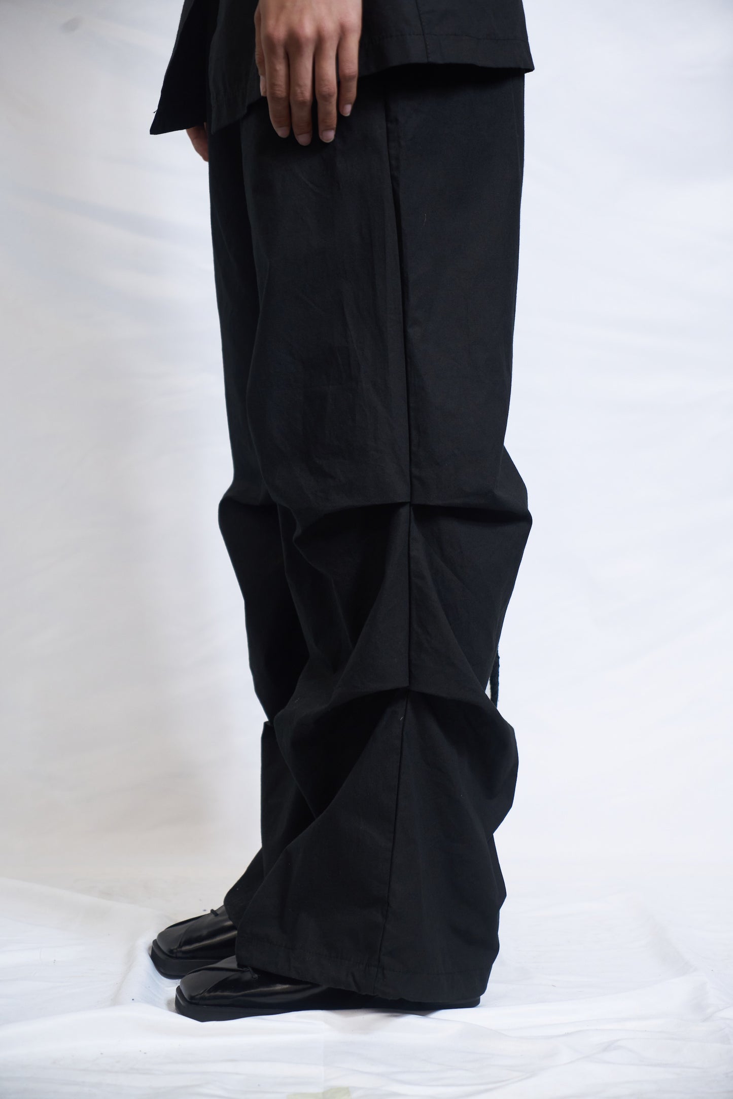 OVERLAP PANEL UTILITY PANTS