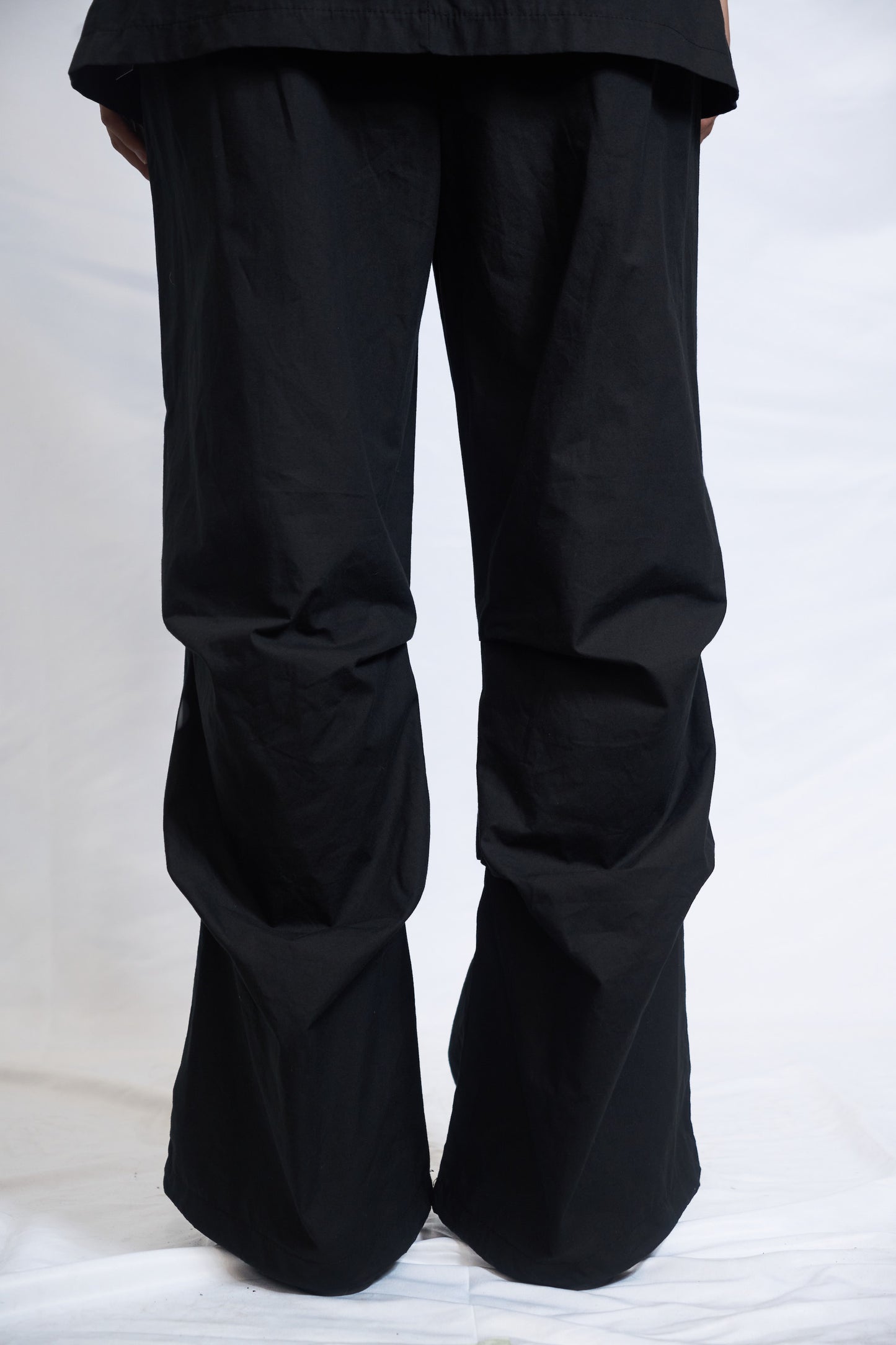 OVERLAP PANEL UTILITY PANTS