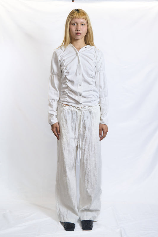 CRINKLED TROUSERS