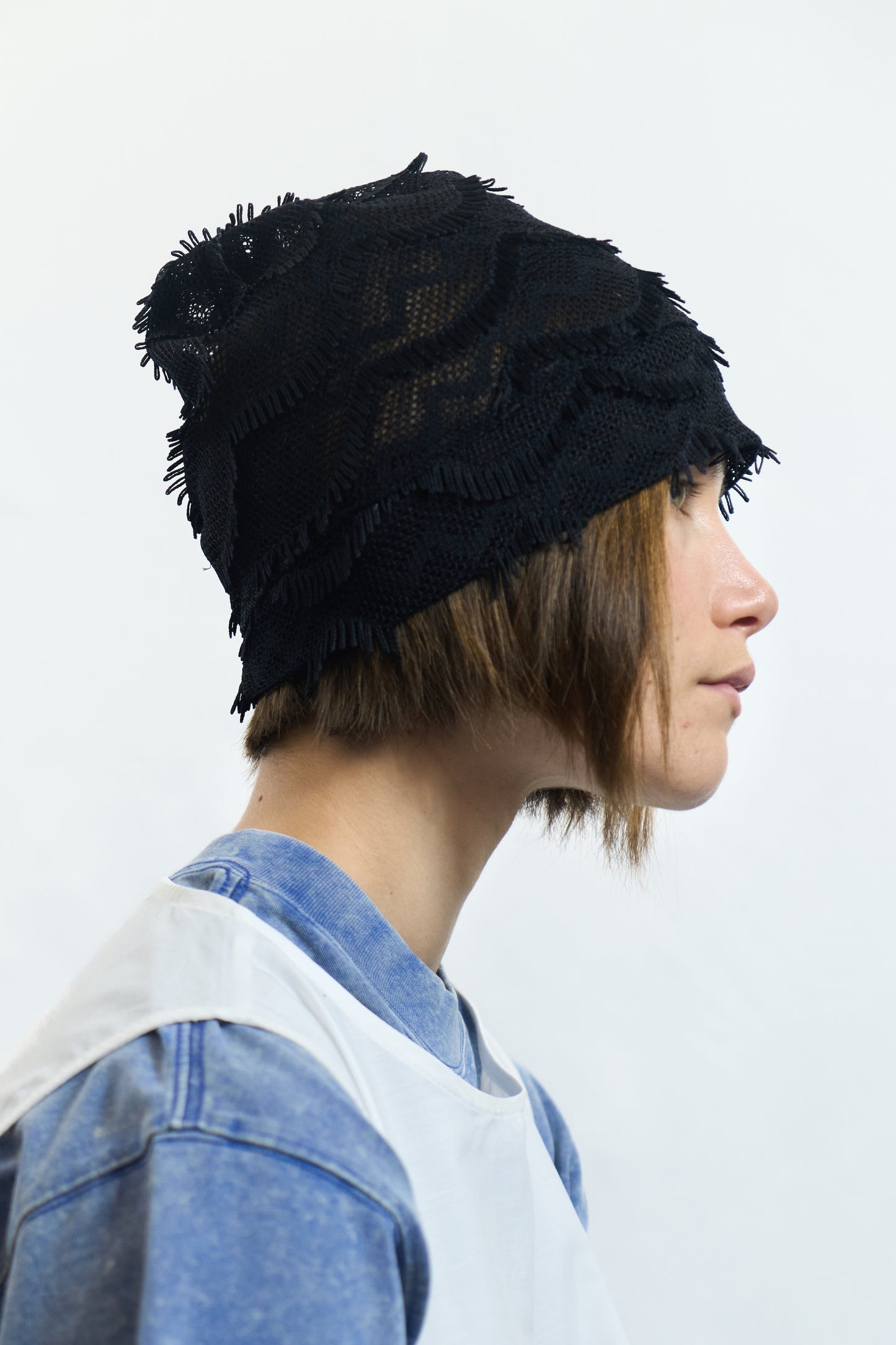 LACE WAVE BEANIE BLACK