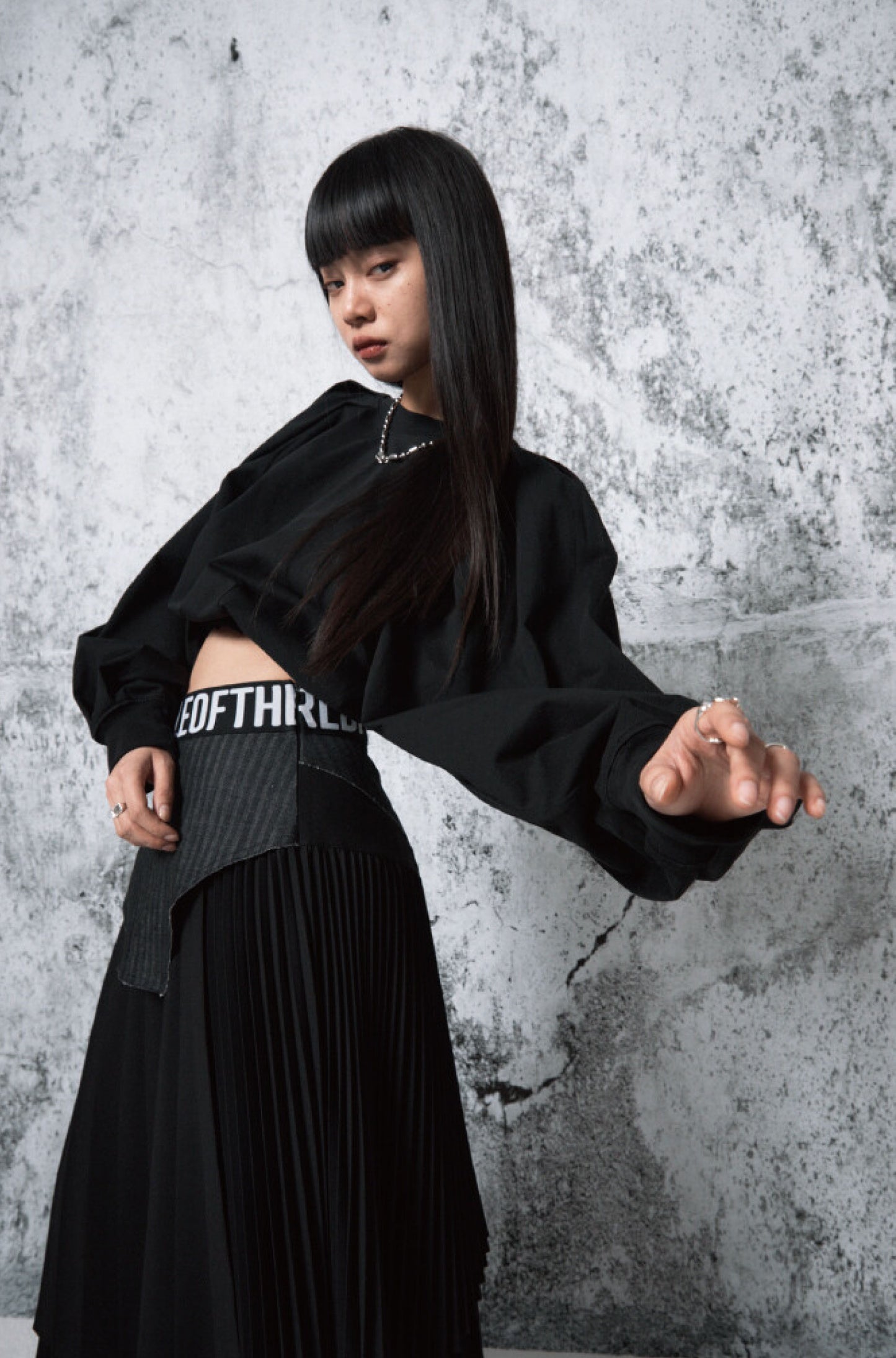 DENIM COMBINATION PLEATED SKIRT
