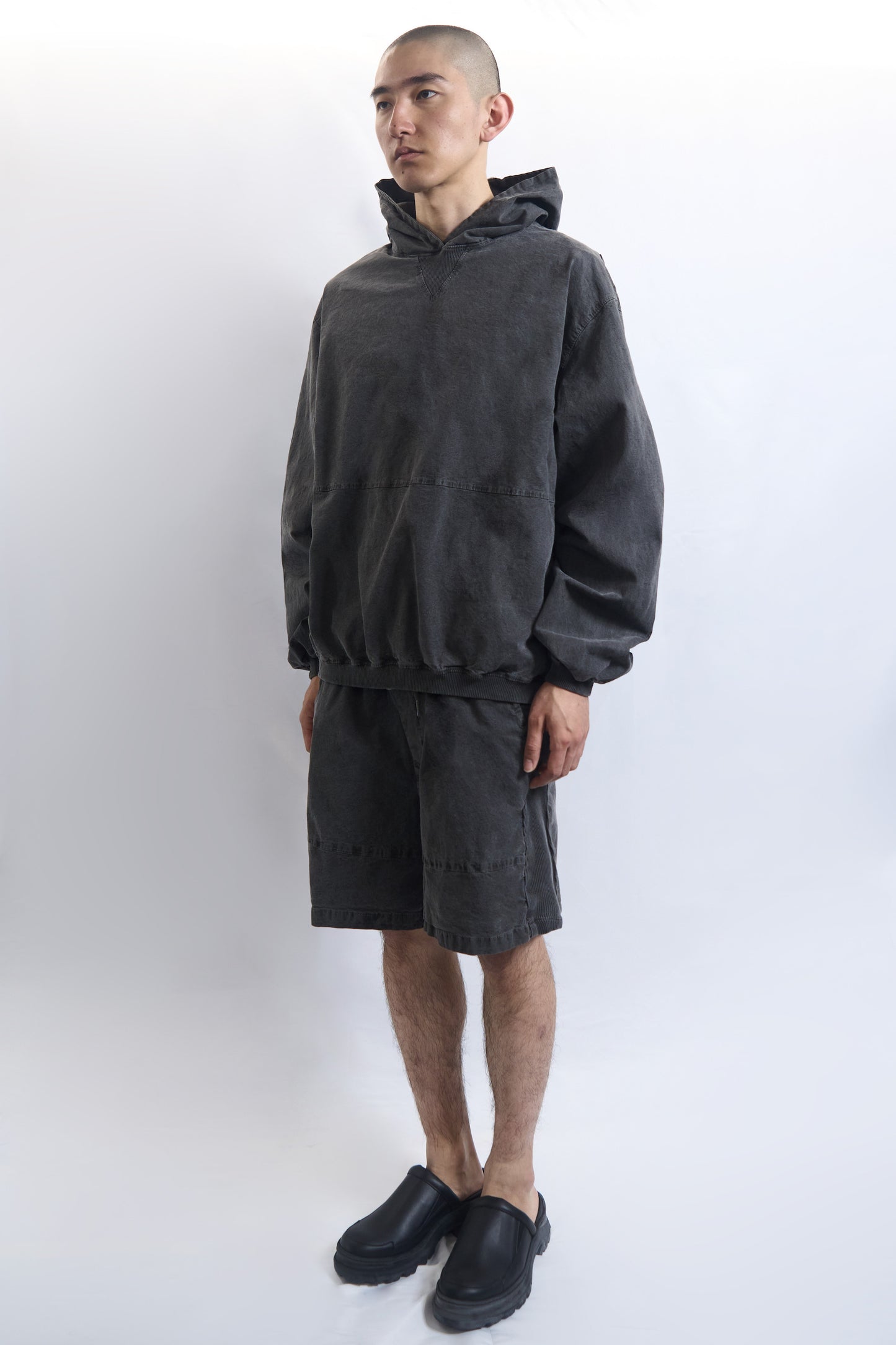 75-RC GARMENT DYED HOODIE FADED CHARCOAL