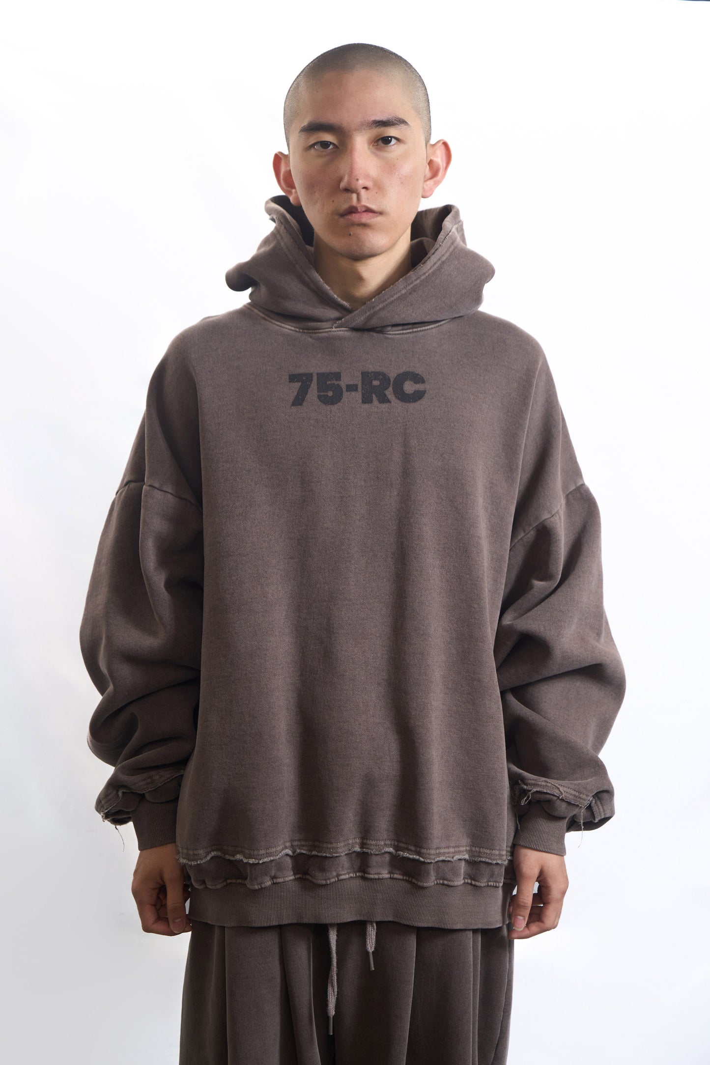 75-RC  FADE OVERSIZED TRACK HOODIE COCOA