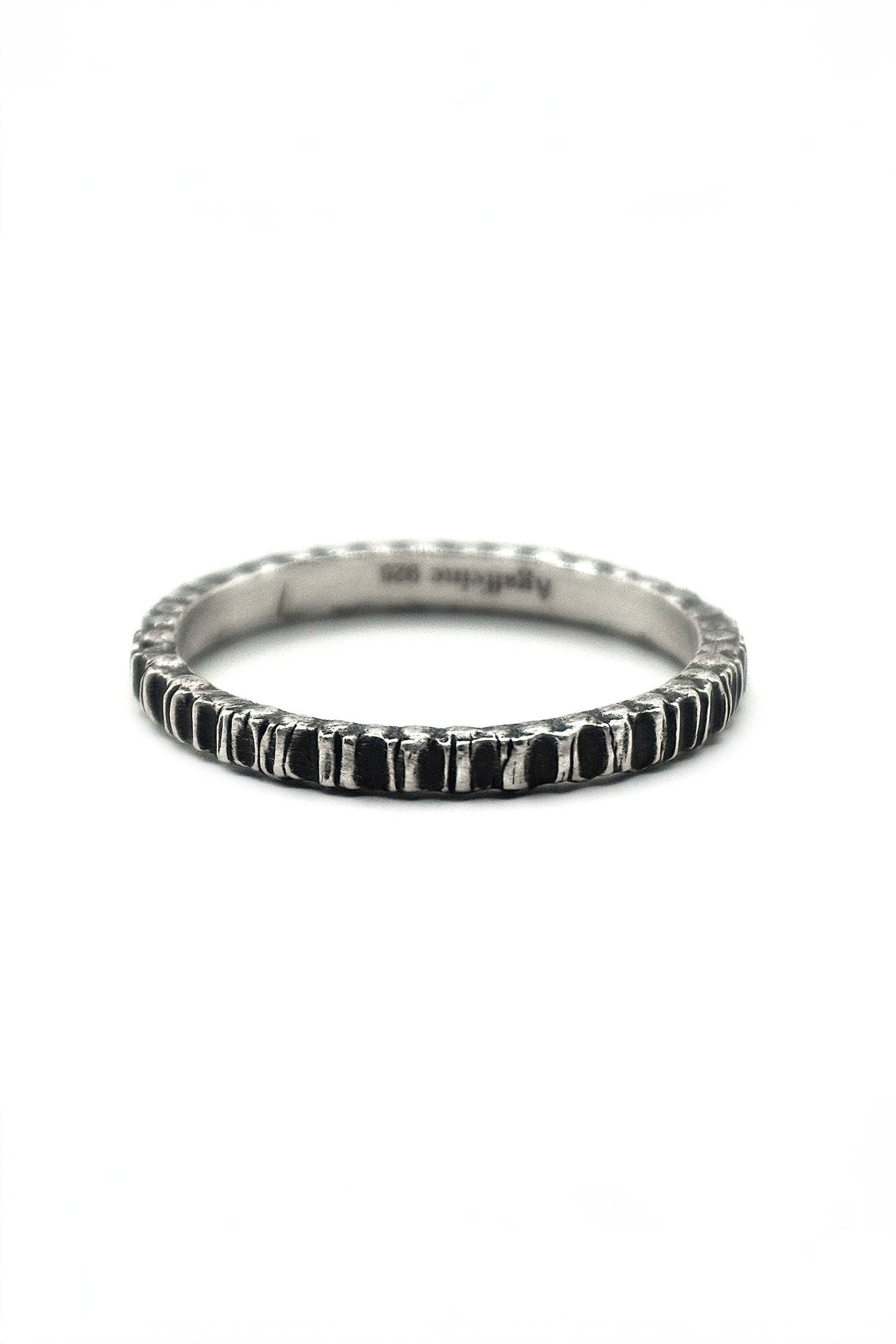 REEDED EDGE RING