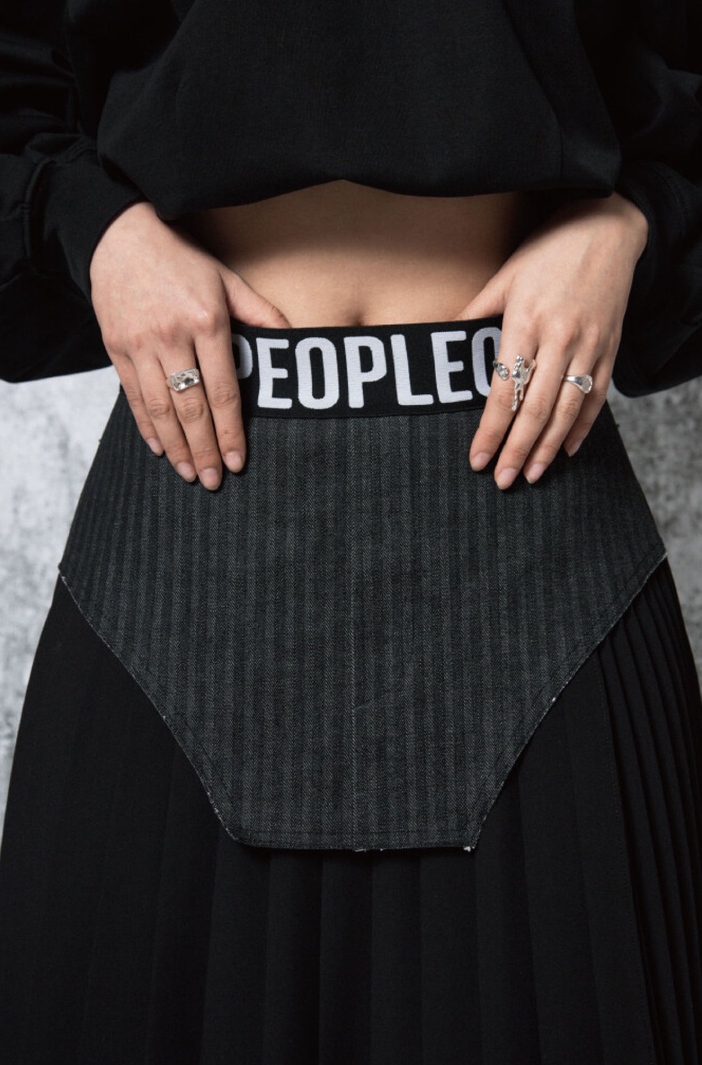 DENIM COMBINATION PLEATED SKIRT
