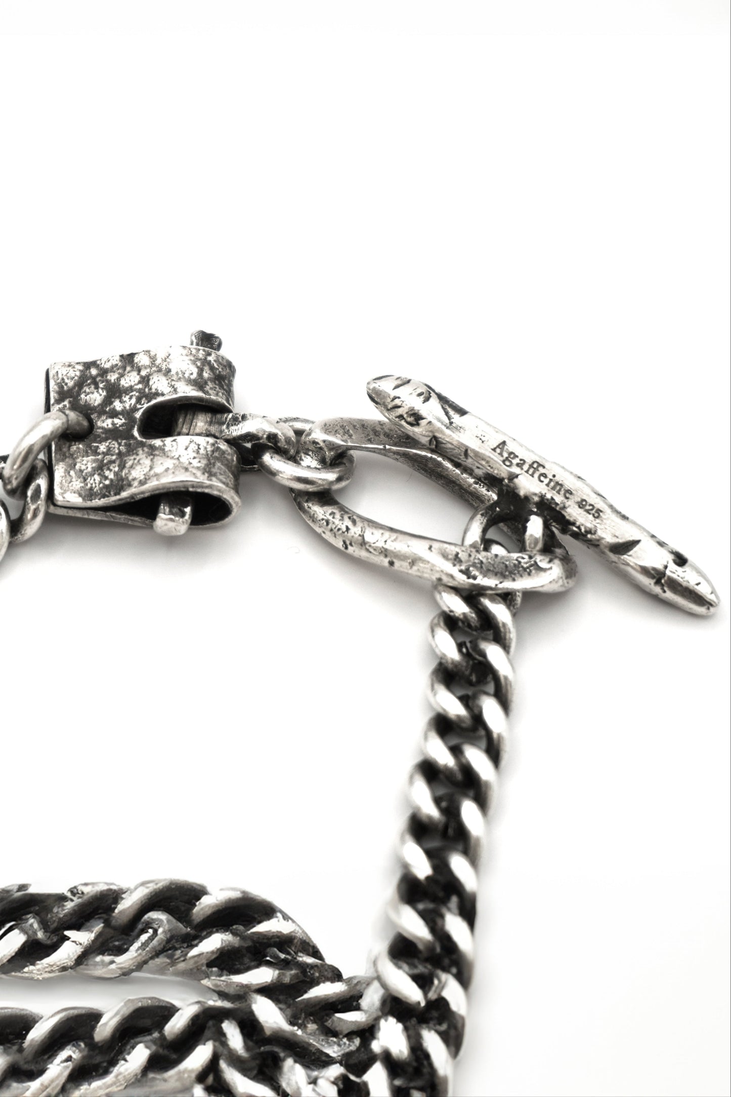 SILVER LEATHER BUCKLE CHAIN