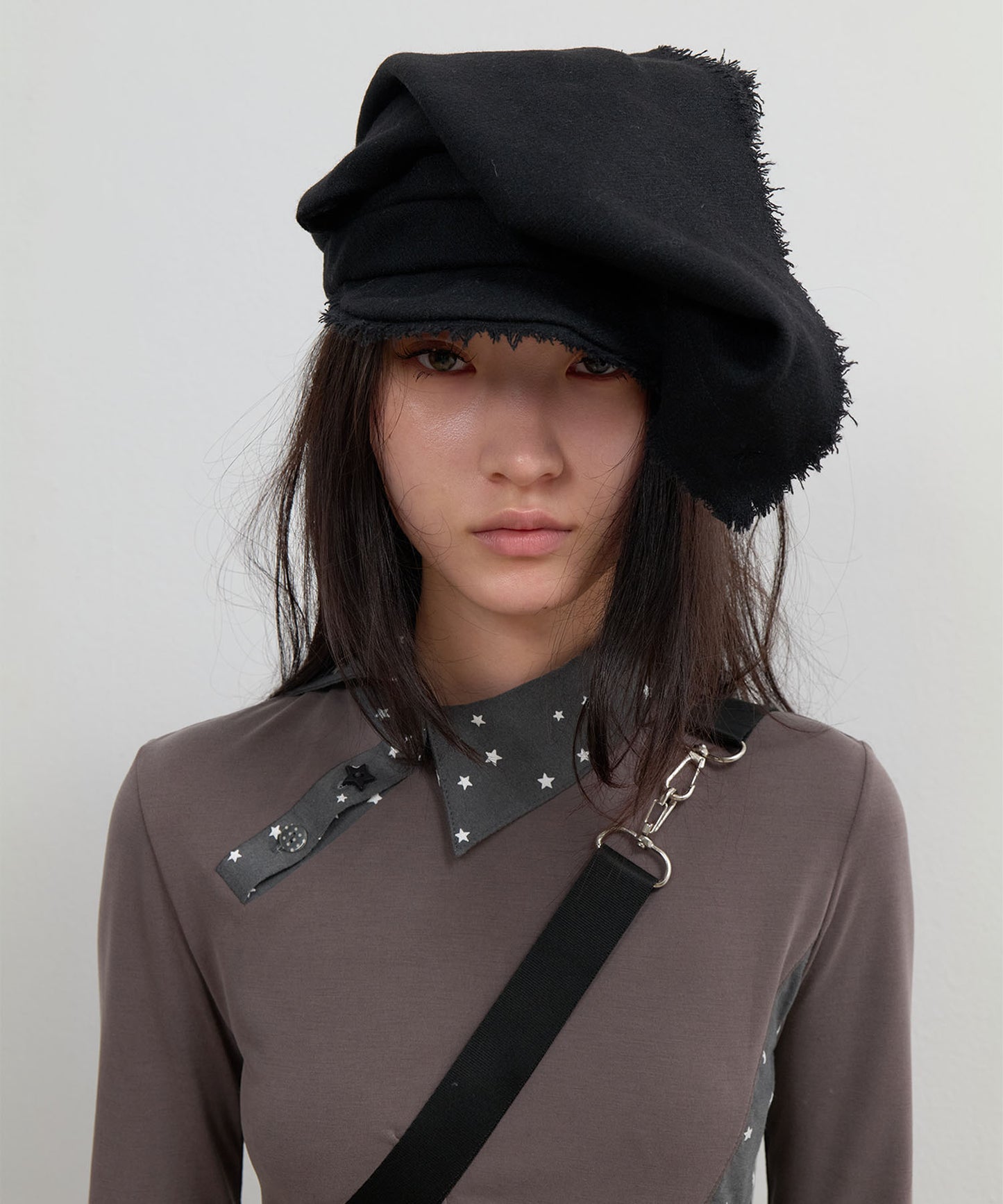 SCARF VEIL WOOL CAP - BLACK