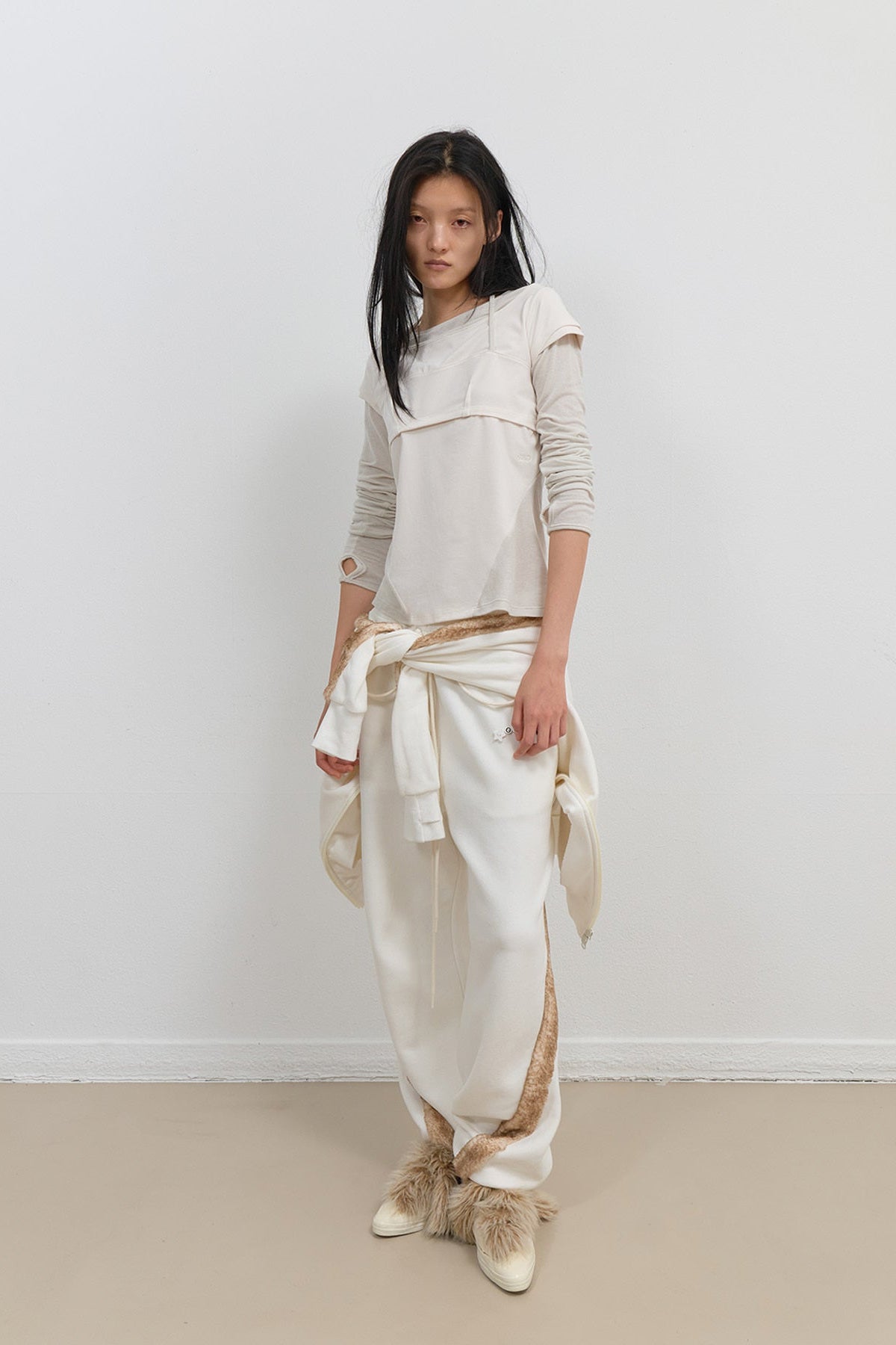 HALTER STRAP LONG SLEEVE - IVORY