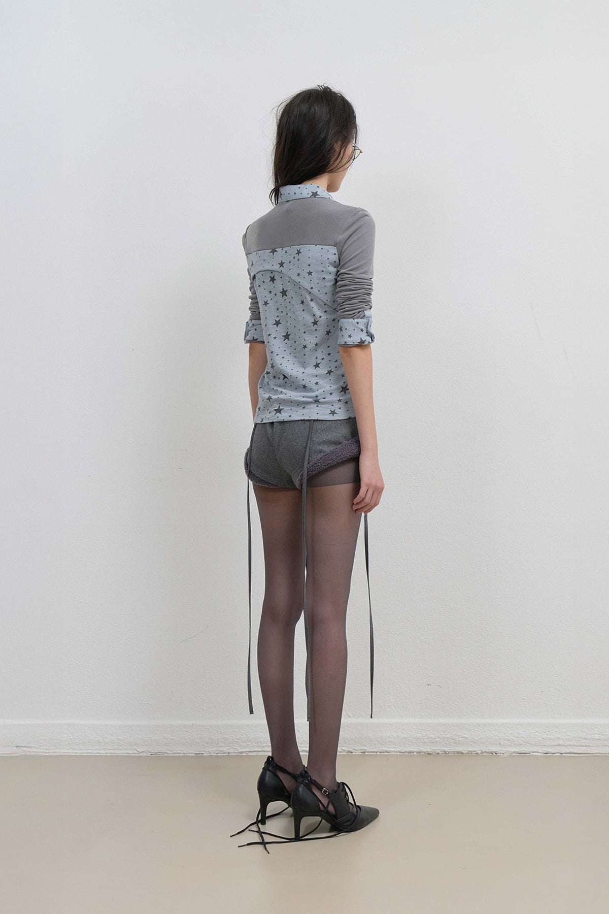 MICRO WOOL SHORTS - GREY
