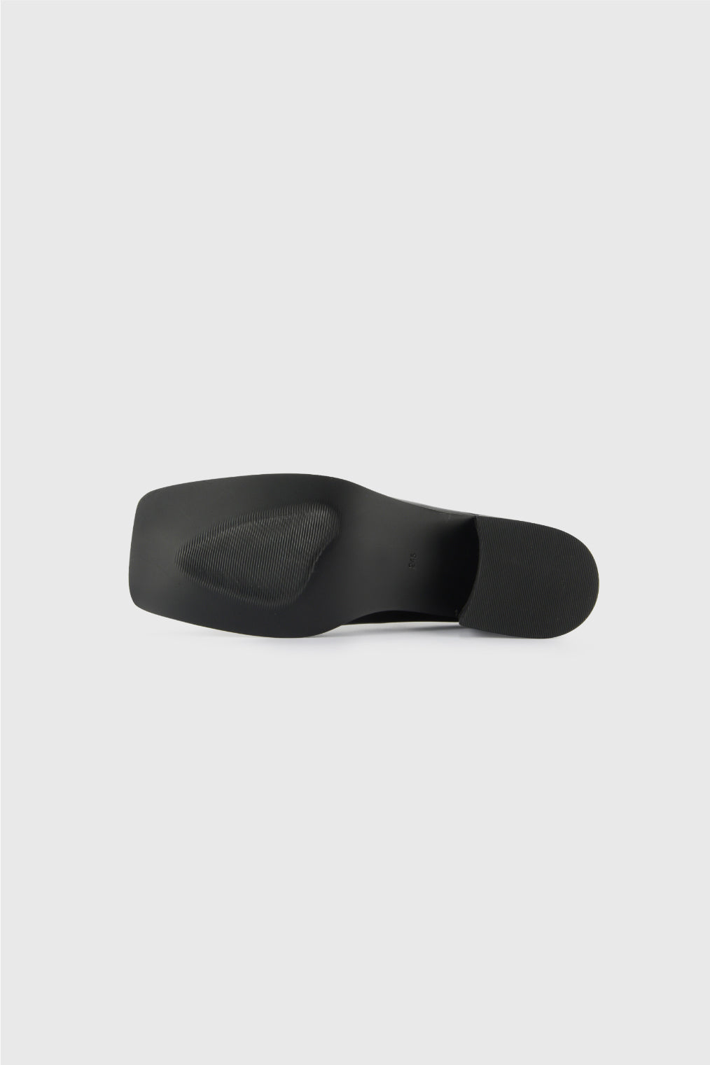 LONDON LOAFER HEEL BLACK