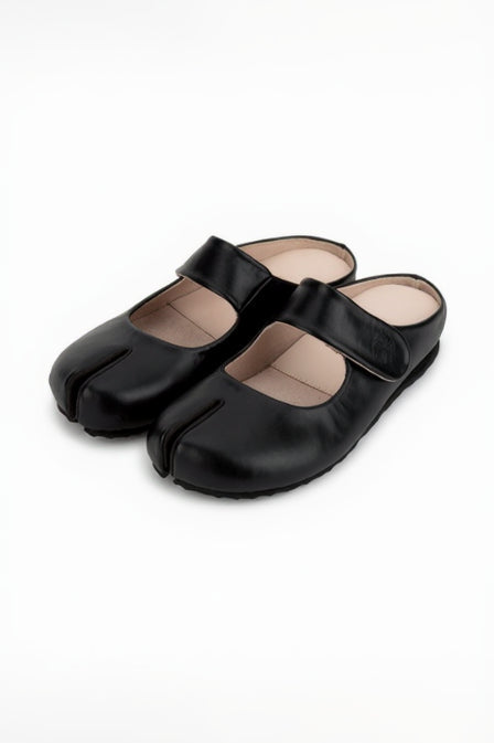 HARUI BLACK MARY JANE TABI FLATS