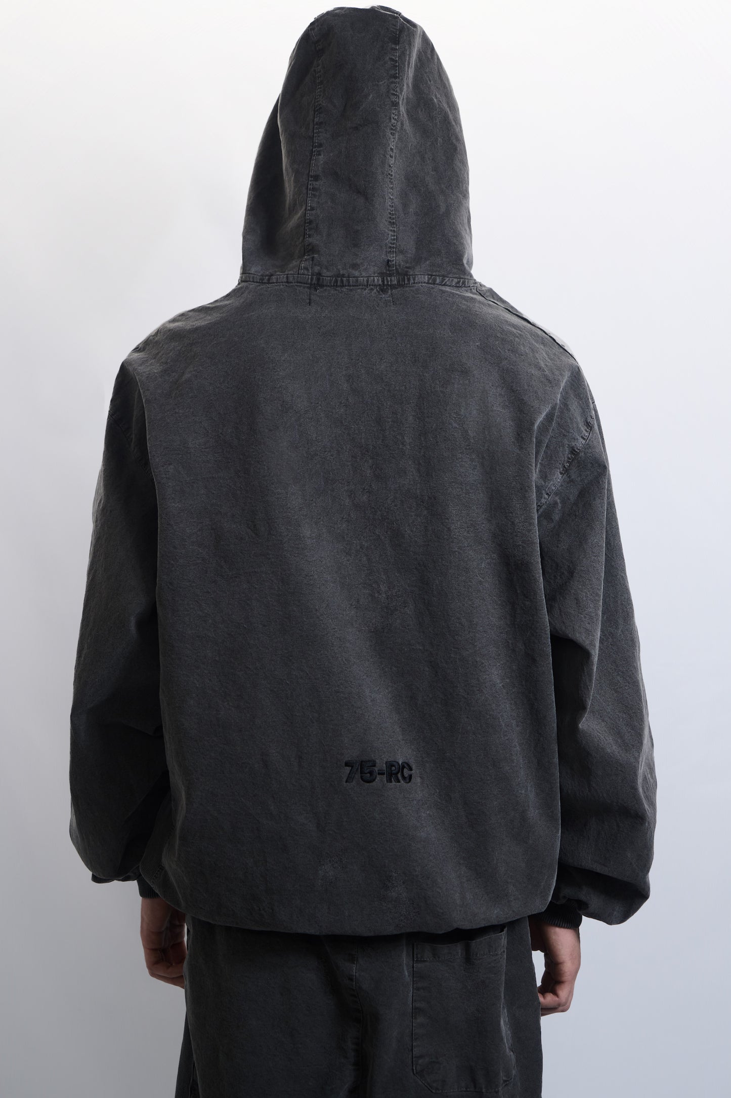 75-RC GARMENT DYED HOODIE FADED CHARCOAL