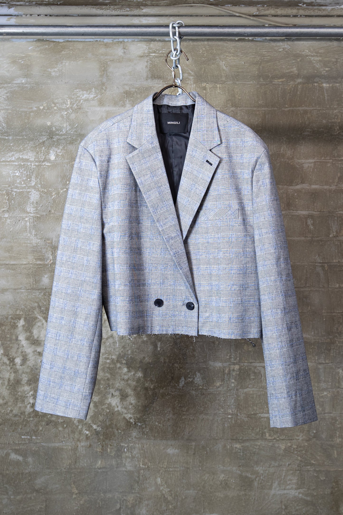 CROPPED DOUBLE-BREASTED BLAZER  — GREY