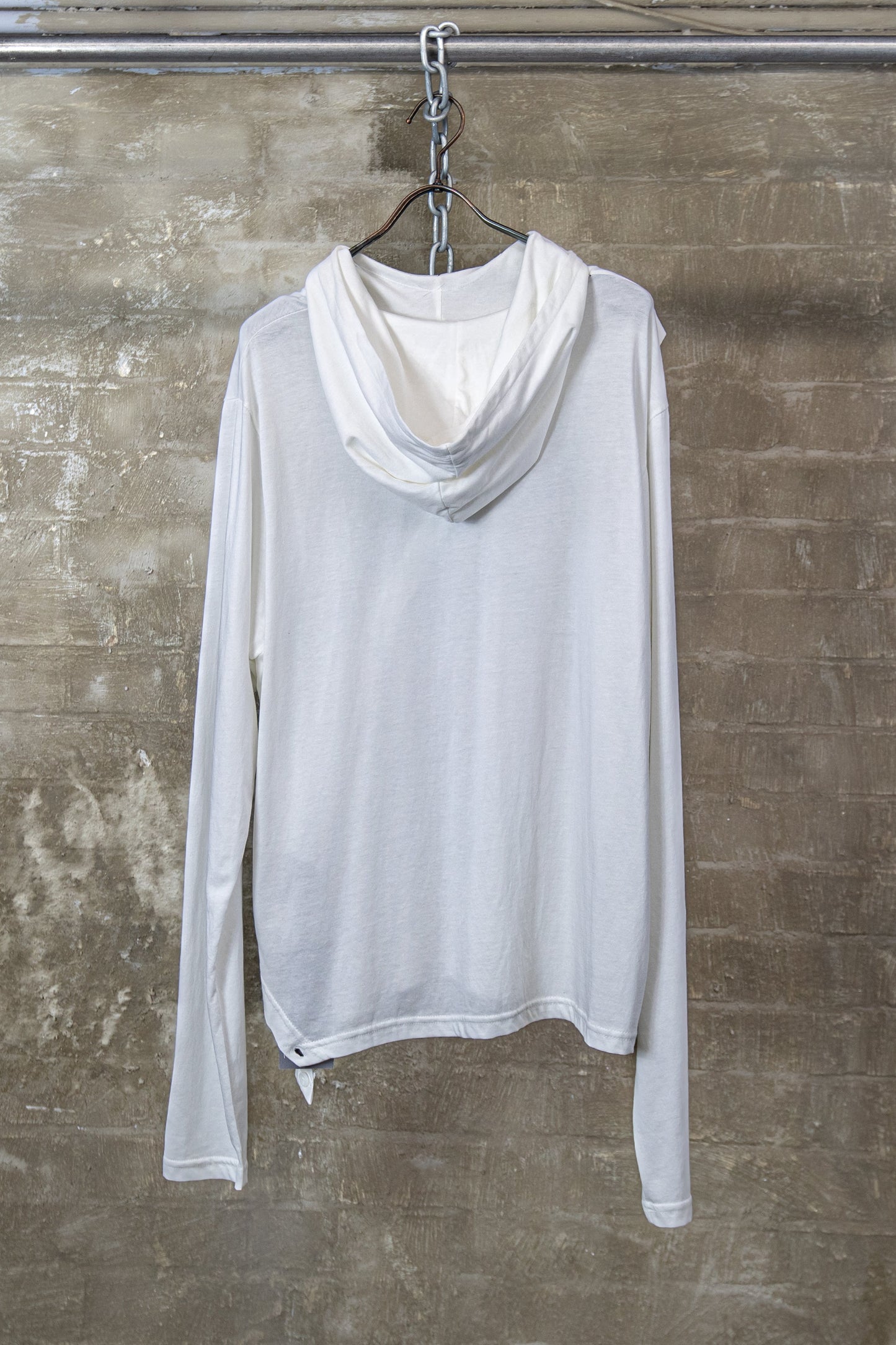 ASYMMETRIC BUTTON HOOD TOP — WHITE