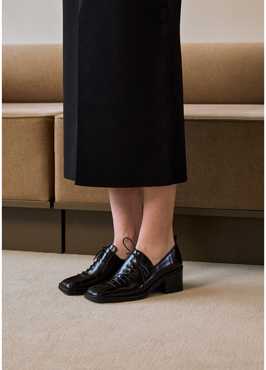 LONDON LOAFER HEEL BLACK