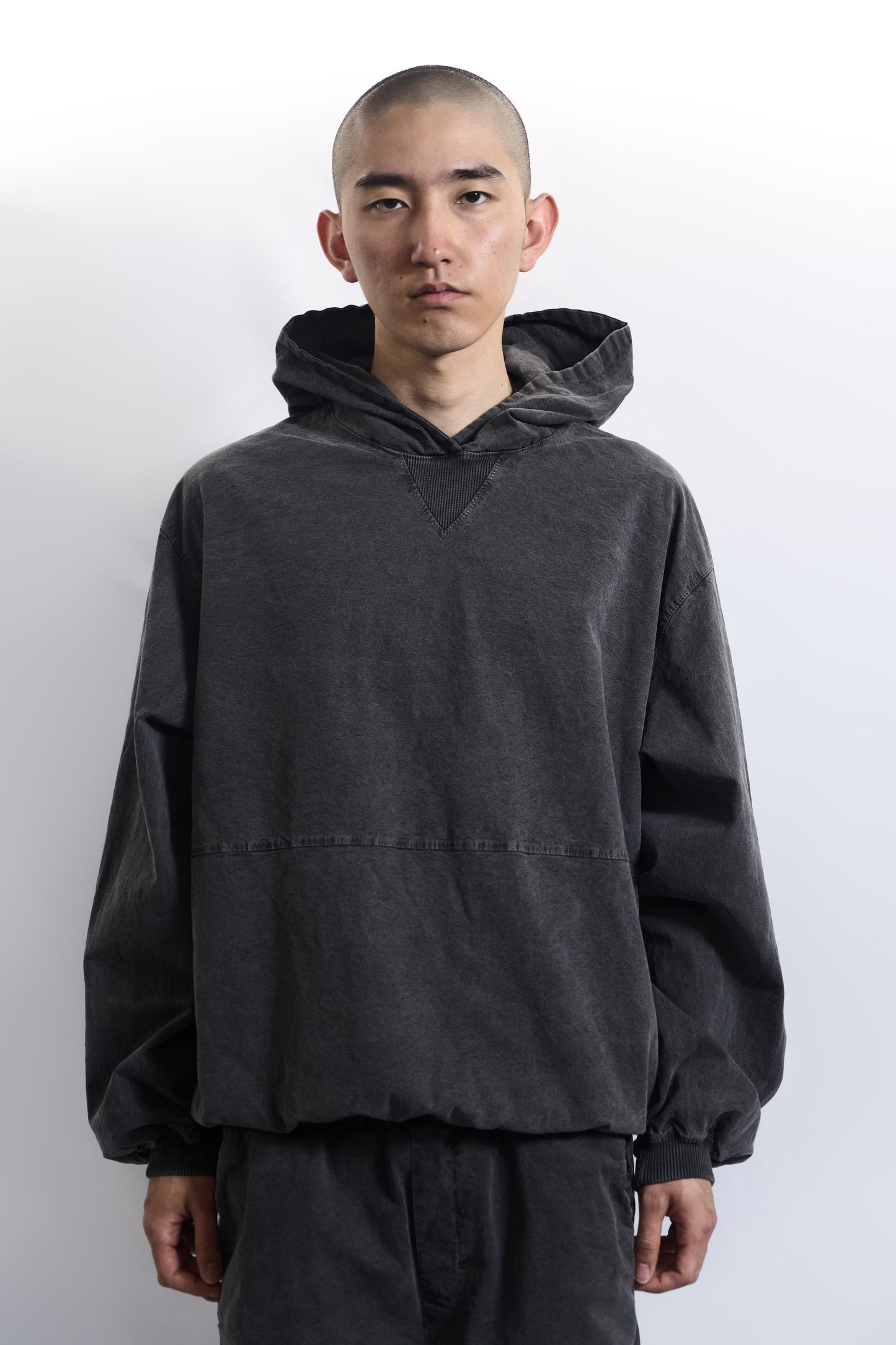 75-RC GARMENT DYED HOODIE FADED CHARCOAL