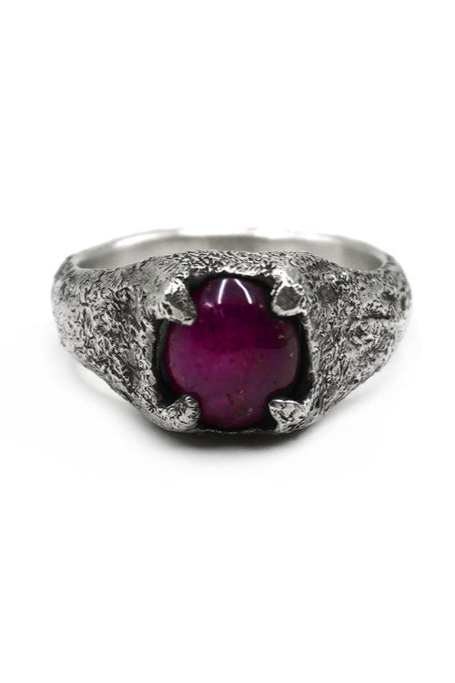 STAR RUBY SIGNET RING