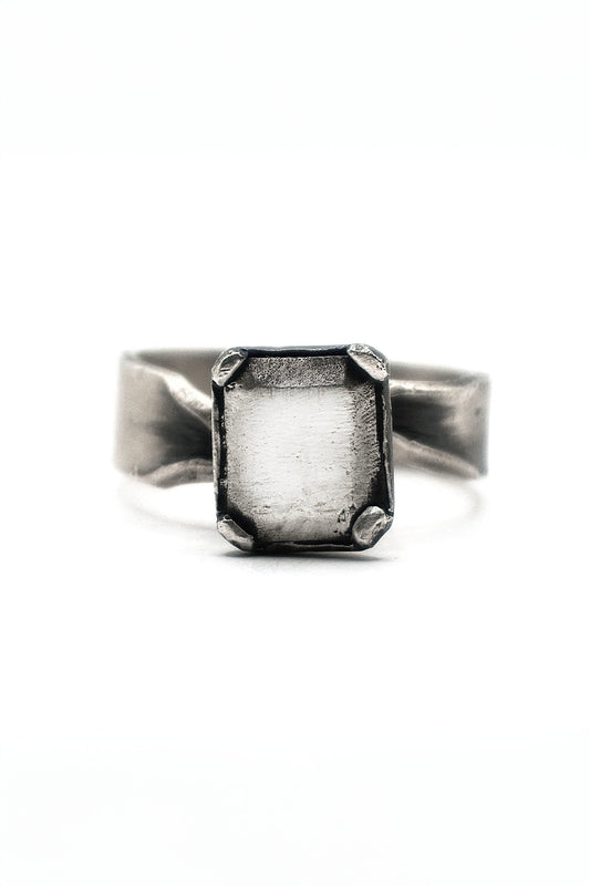SQUARE CUT RING