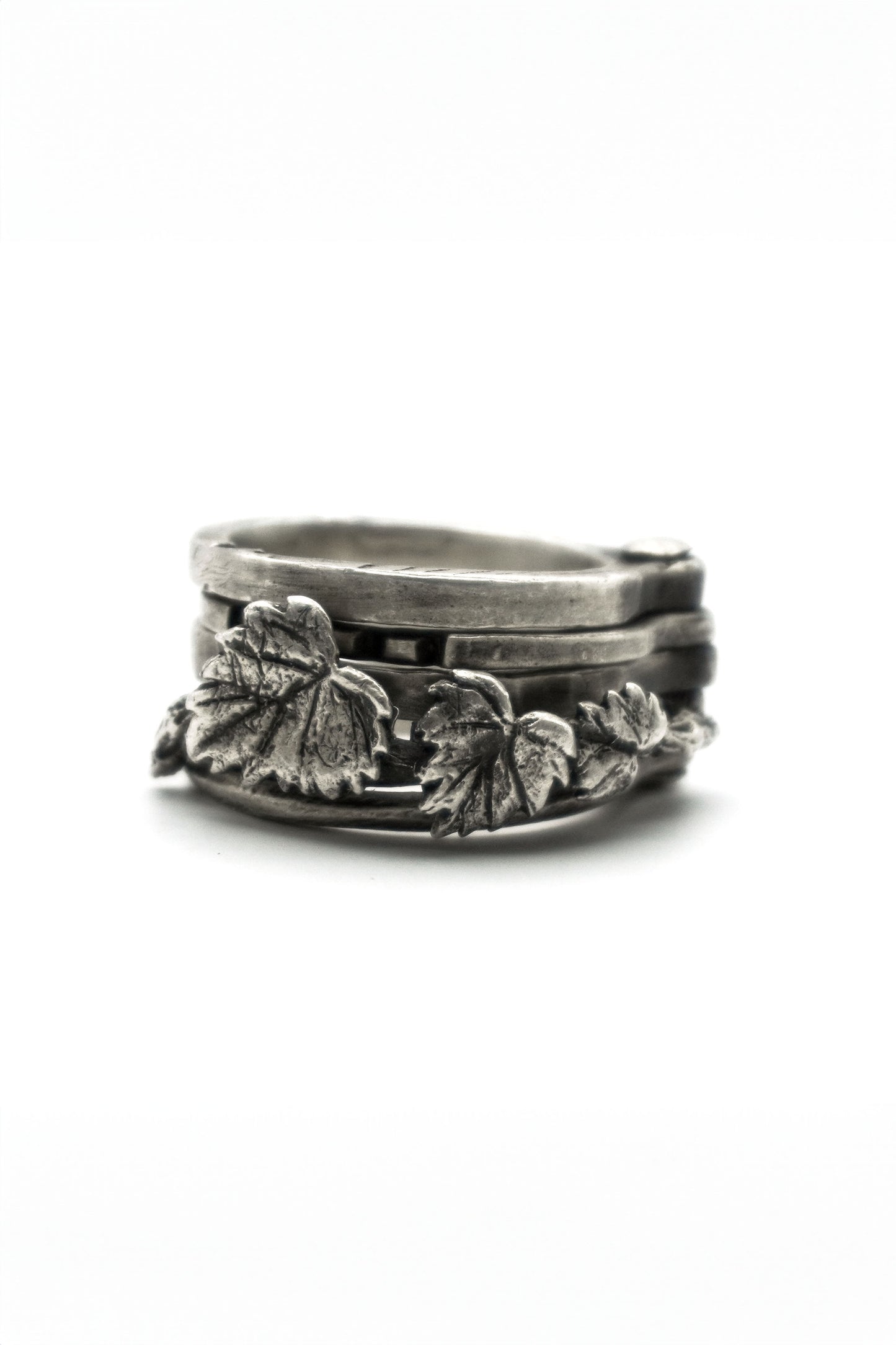 IVY RING GAUGE RING